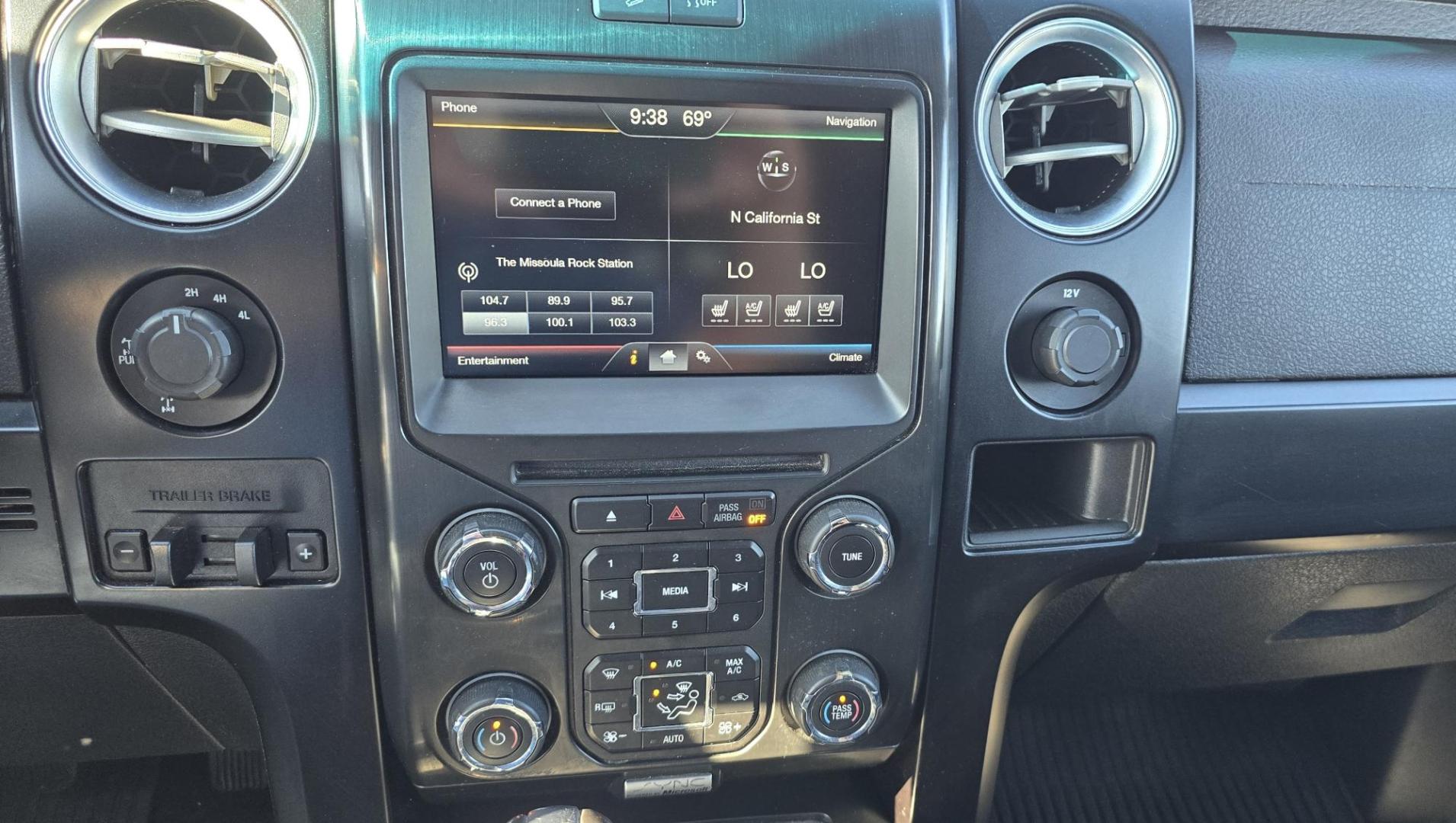 2014 Black /Black Ford F-150 FX4 SuperCab 6.5-ft. Bed 4WD (1FTFX1ET2EF) with an 3.5L V6 TURBO engine, 6-Speed Automatic transmission, located at 450 N Russell, Missoula, MT, 59801, (406) 543-6600, 46.874496, -114.017433 - Metallic Black 1/2 Ton 4WD. 3.5L V6 EcoBoost Engine. Excellent Condition. Leather Heated Seats. Power Front Seats. Power Sunroof. Air. Cruise. Tilt. Navigation. Backup Camera. AM FM SAT CD. Bluetooth. Running Boards. Towing. Nice Matching Topper. Fancy Custom Wheels. We Finance through local Cre - Photo#6