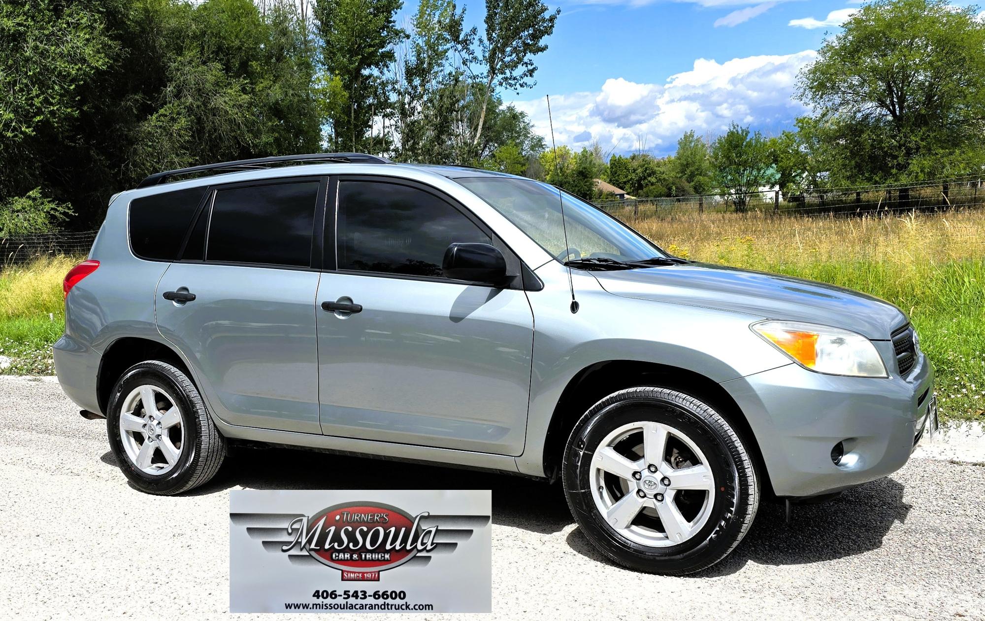 photo of 2006 Toyota RAV4 AWD 3rd Row Seating