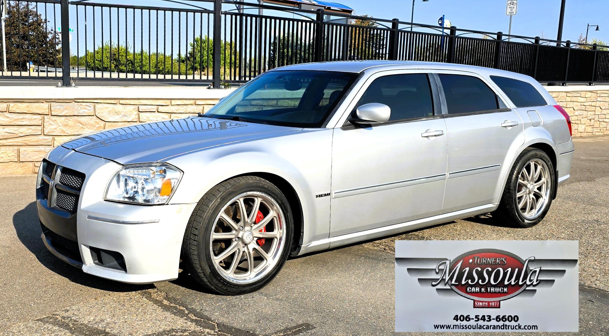 photo of 2006 Dodge Magnum SRT-8 Hemi 6.1L Engine!