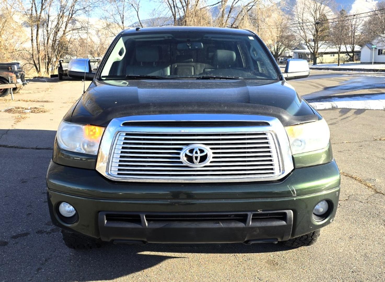 2013 Green /Gray Toyota Tundra Limited 5.7L CrewMax 4WD (5TFHY5F18DX) with an 5.7L V8 DOHC 32V engine, 6-Speed Automatic Overdrive transmission, located at 450 N Russell, Missoula, MT, 59801, (406) 543-6600, 46.874496, -114.017433 - Reliable 4WD Tundra Limited. 5.7L V8 Engine. 6 Speed Automatic Transmission. It's a Crewmax so there is a crazy amount of room in the Cab. Power Heated Front Seats. Power Sunroof. Backup Camera. Air. Cruise. Tilt. AM FM CD. Bluetooth. Backup Camera. Running Boards. Comes with a Nice Topper. Toyota - Photo#8