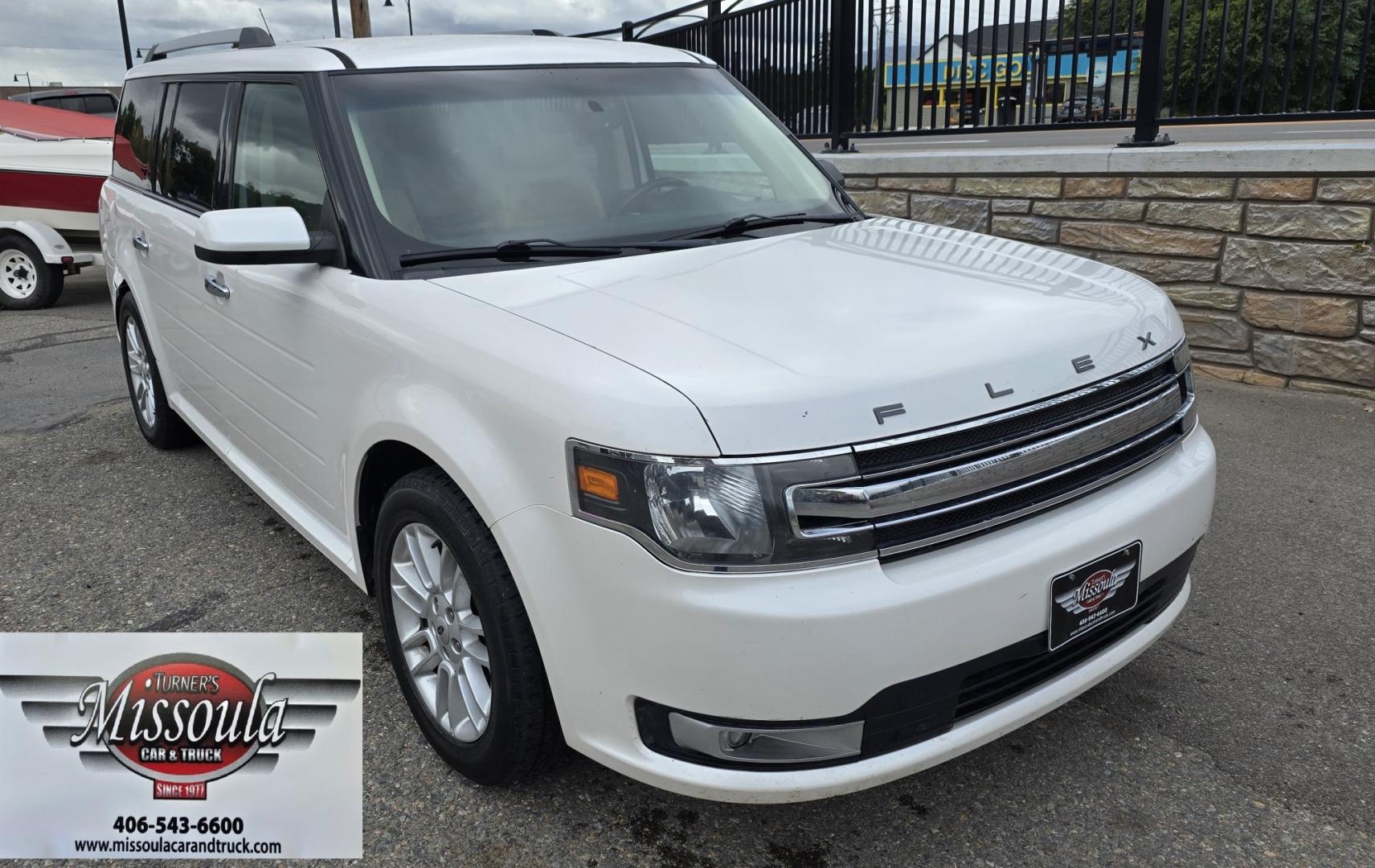 2015 White Ford Flex SEL AWD (2FMHK6C84FB) with an 3.5L V6 DOHC 24V engine, 6A transmission, located at 450 N Russell, Missoula, MT, 59801, (406) 543-6600, 46.874496, -114.017433 - Rare Find. Ford Flex AWD. 2.5L V6 Engine. The Good News is it Runs and Drives Amazing and only has 128K Miles. The bad news is there are a couple good sized dents. Air Conditioning Blows Cold. AM FM CD Player. 3rd Row Seating. Backup Camera. Power Front Seats. Touch Screen isn't working so the heate- Photo#5