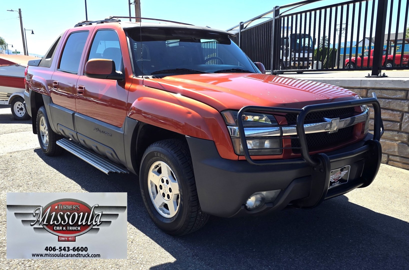 2003 Copper /Gray Chevrolet Avalanche (3GNEK13TX3G) with an 5.3L V8 MPI OHV engine, Automatic transmission, located at 450 N Russell, Missoula, MT, 59801, (406) 543-6600, 46.874496, -114.017433 - Very Desirable One Owner Chevy Avalanche with Auto Select 4WD along with 2WD, Four Low, Four High. Reliable 5.3L V8 Engine. Power Drives Seat. Plush Cloth Interior. Air Conditioning. Cruise Control. Tilt. AM FM CD Player. Running Boards.- Photo#4