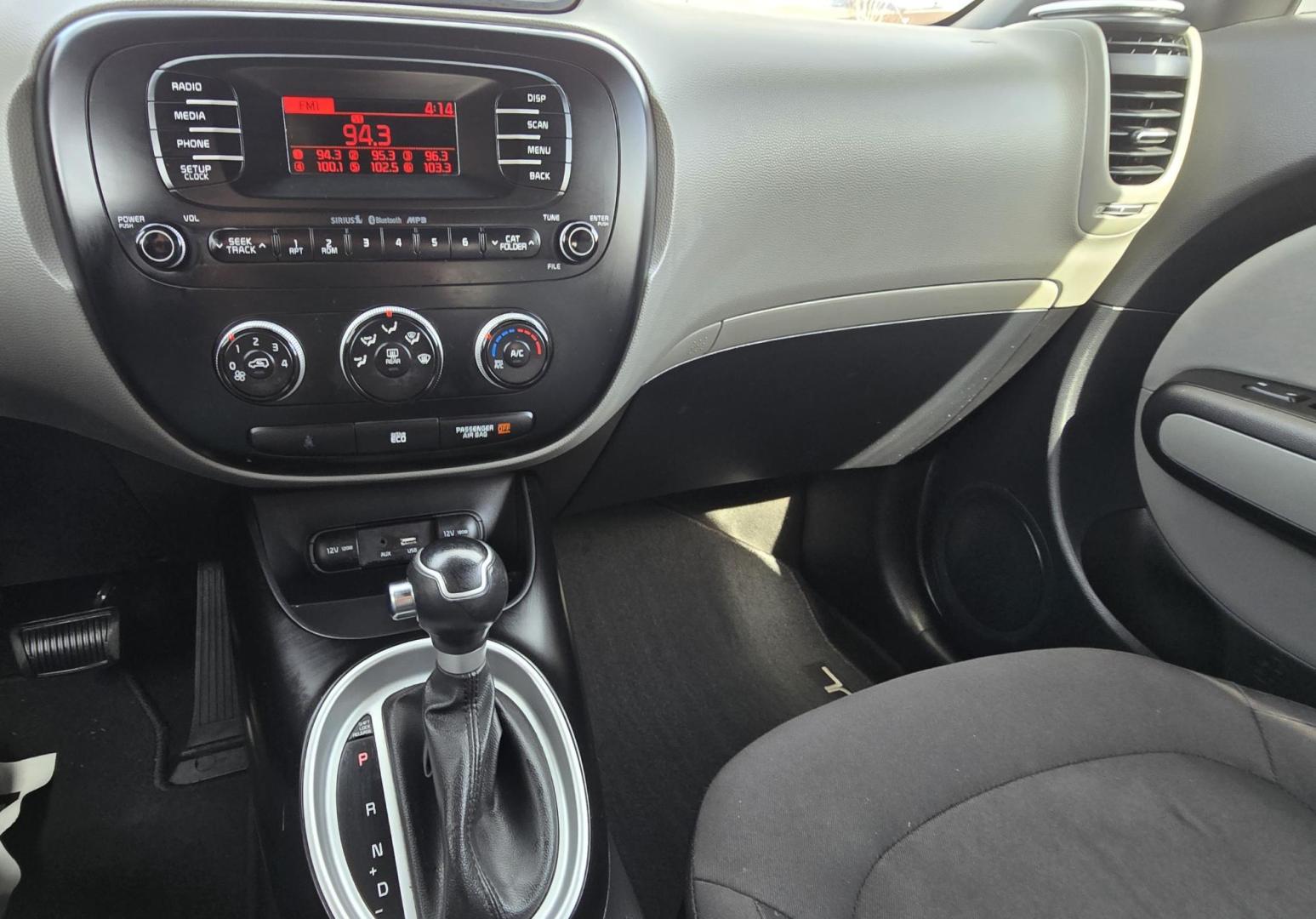 2016 White /Blk/Beige Kia Soul (KNDJN2A24G7) with an 1.6L L4 DOHC 16V engine, Automatic transmission, located at 450 N Russell, Missoula, MT, 59801, (406) 543-6600, 46.874496, -114.017433 - Cute little FWD with only 79,000 Miles. Very Economical 1.6L Engine. 6 Speed Automatic Transmission.Runs Amazing. Air. Cruise. Tilt. Power Windows and Locks. Remote Start. Comes with extra set of Studded Snow Tires. - Photo#10