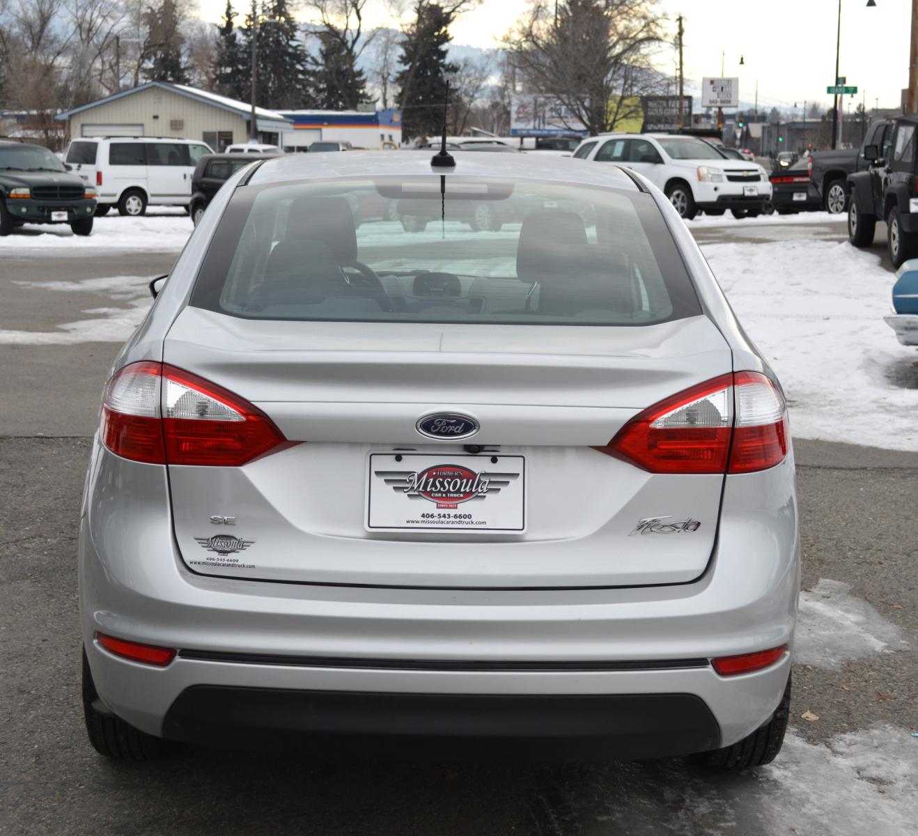 2019 Silver Ford Fiesta SE Sedan (3FADP4BJ2KM) with an 1.6L L4 DOHC 16V engine, Automatic transmission, located at 450 N Russell, Missoula, MT, 59801, (406) 543-6600, 46.874496, -114.017433 - Great little Economy Car in Very Good Condition. Low Miles. Automatic Transmission. Air Conditioning. Heated Seats. Power Windows. Cruise. Tilt. Backup Camera. - Photo #2