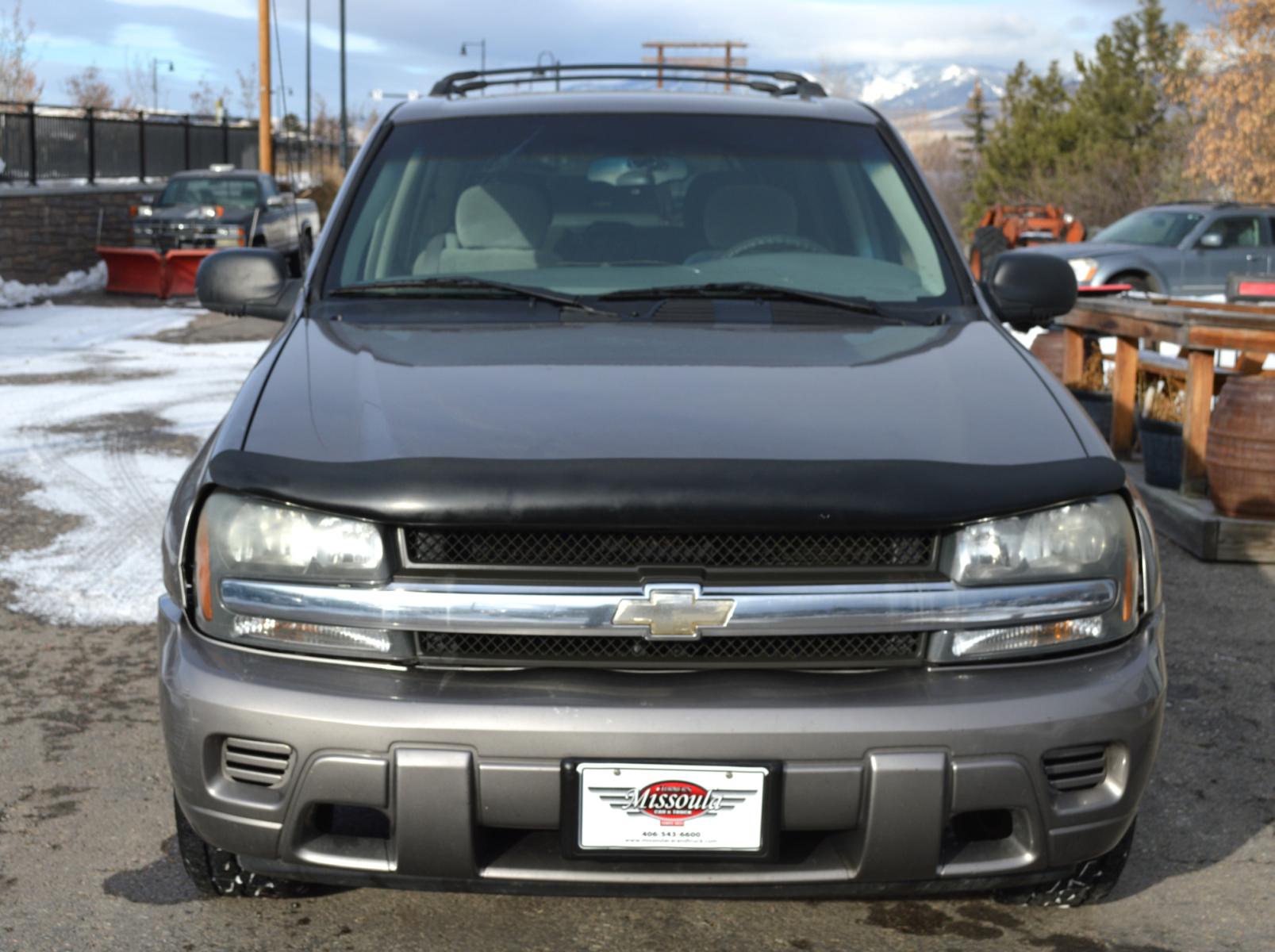 2006 Pewter Chevrolet TrailBlazer LS 4WD (1GNDT13S662) with an 4.2L L6 DOHC 24V engine, 4-Speed Automatic Overdrive transmission, located at 450 N Russell, Missoula, MT, 59801, (406) 543-6600, 46.874496, -114.017433 - Great Running SUV. Automatic Transmission. Power Sunroof. Air Conditioning. Power Windows. Cruise. Tilt. AM/FM CD. - Photo #6