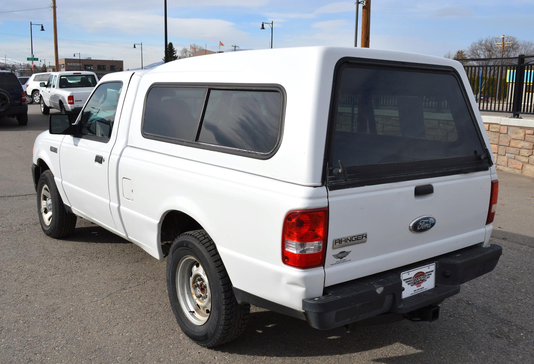 2009 White Ford Ranger Sport 2WD (1FTYR10D79P) with an 2.3L L4 SOHC 8V engine, Automatic transmission, located at 450 N Russell, Missoula, MT, 59801, (406) 543-6600, 46.874496, -114.017433 - Great Running Little Truck with Matching Topper. Automatic Transmission. Air. Cruise. Tilt. - Photo #5