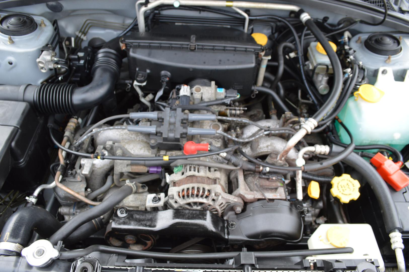 2003 Silver Subaru Forester 2.5 X (JF1SG63693G) with an 2.5L H4 DOHC 16V engine, 5-Speed Manual transmission, located at 450 N Russell, Missoula, MT, 59801, (406) 543-6600, 46.874496, -114.017433 - Great Running Suby. New Timing Belt, Water Pump, Head Gasket. New Clutch. Air Conditioning. Power Windows and Locks. This vehicle is 20 years old and is not eligible for lending through our finance companies. - Photo#17