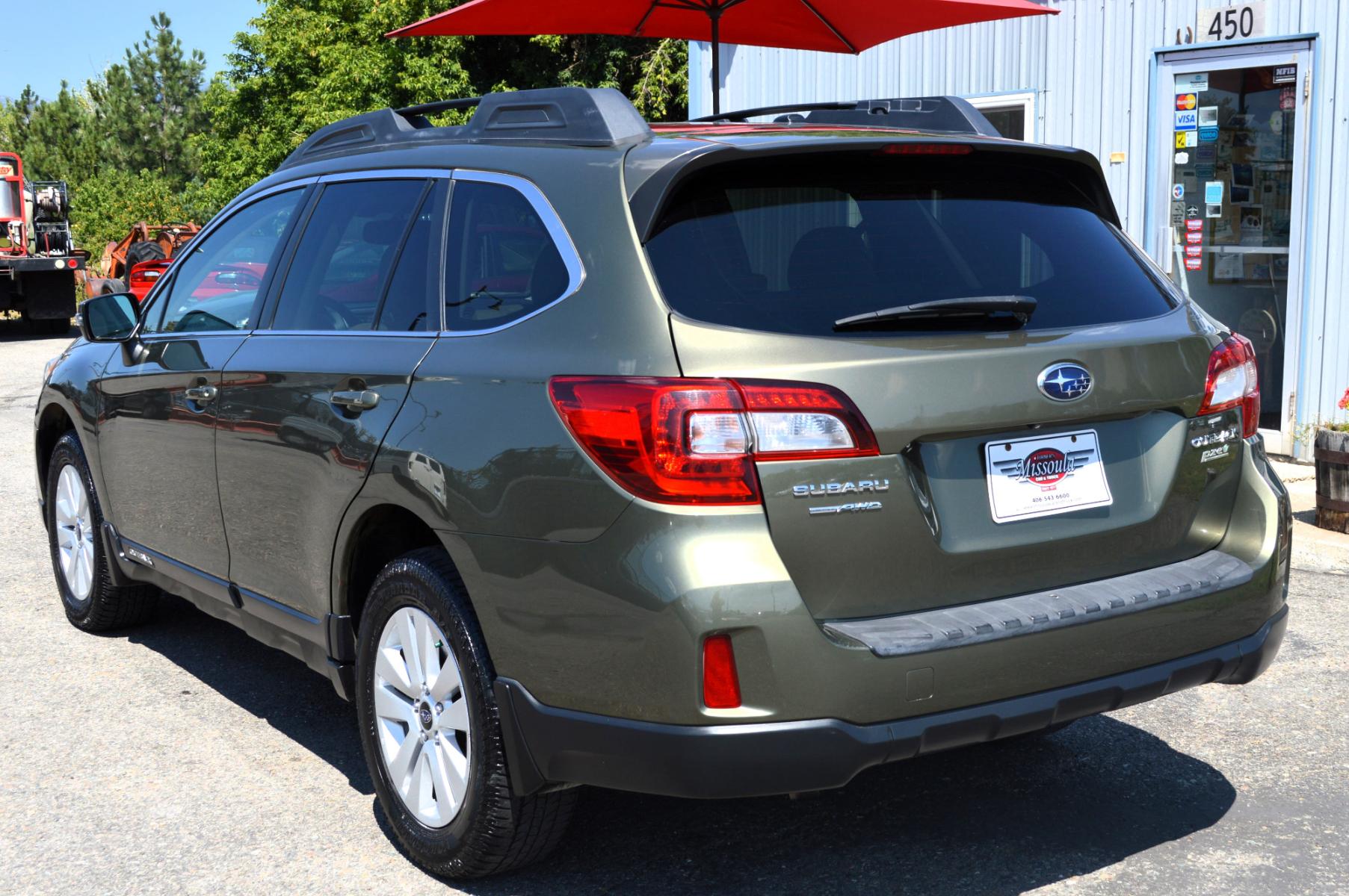 2015 Green /White Subaru Outback 2.5i Premium (4S4BSAFC5F3) with an 2.5L H4 DOHC 16V engine, 6-Speed Automatic transmission, located at 450 N Russell, Missoula, MT, 59801, (406) 543-6600, 46.874496, -114.017433 - Beautiful Green Outback. All Wheel Drive.Automatic Transmission. Heated Seats. Air. Cruise. Tilt. AM FM CD Sat. Bluetooth. Backup Camera. - Photo #7