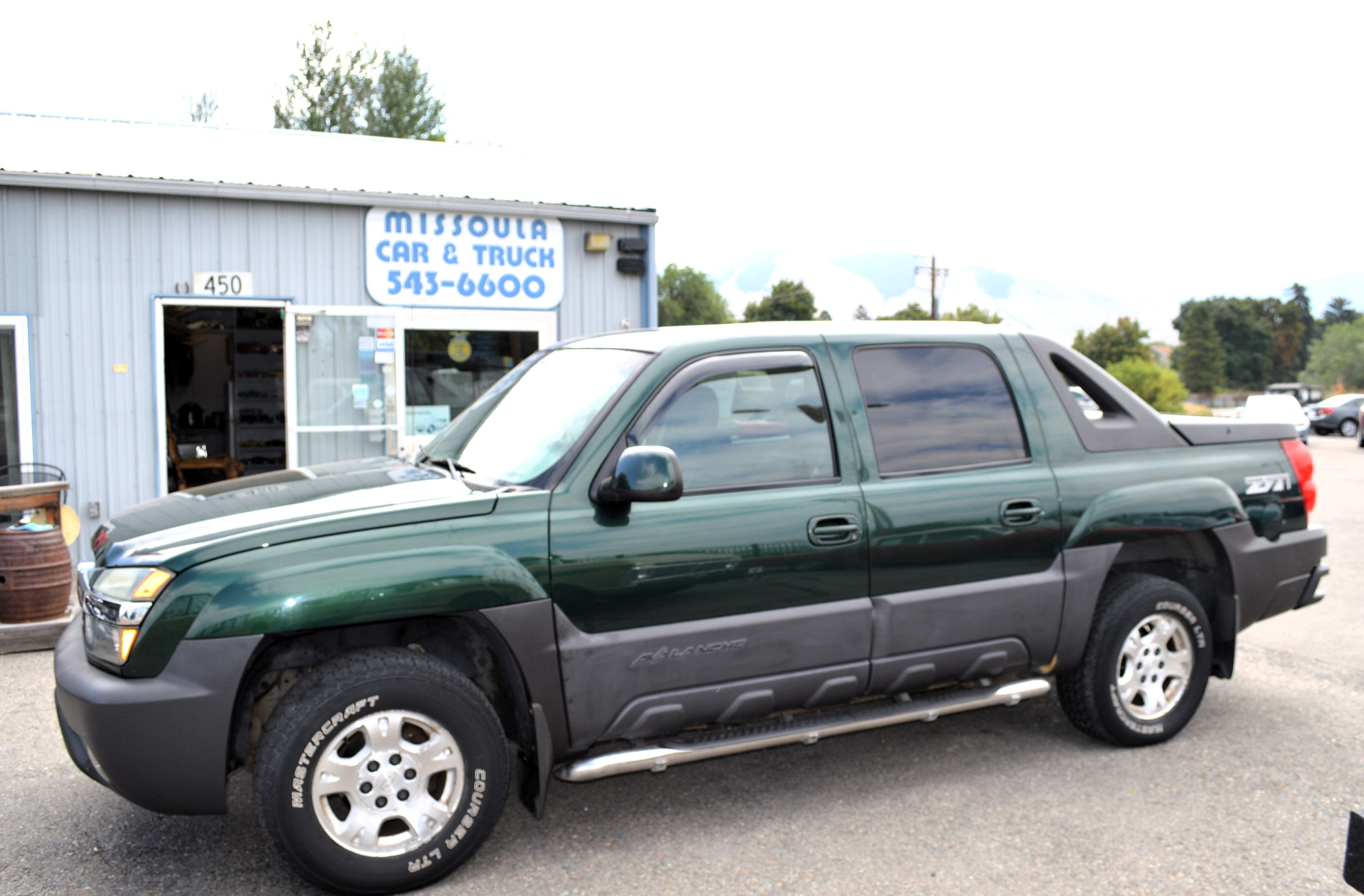 photo of 2003 Chevrolet Avalanche 1500 4WD