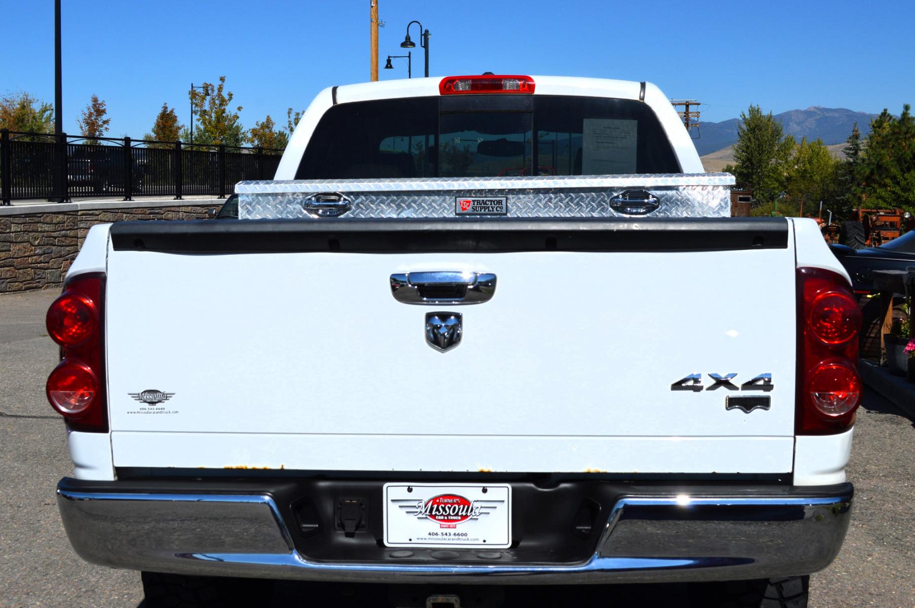 2008 White Dodge Ram 1500 Laramie Quad Cab 4WD (1D7HU18208S) with an 5.7L V8 OHV 16V engine, 5-Speed Automatic Overdrive transmission, located at 450 N Russell, Missoula, MT, 59801, (406) 543-6600, 46.874496, -114.017433 - Clean Truck with Nice Wheels and Tires. 5 Speed Automatic Transmission. Power Sunroof. Heated Power Seats. Premium sound. 6 CD Changer. Air. Cruise. Tilt. Power Windows and Locks. Running Boards.Towing. Tool Box. - Photo #6