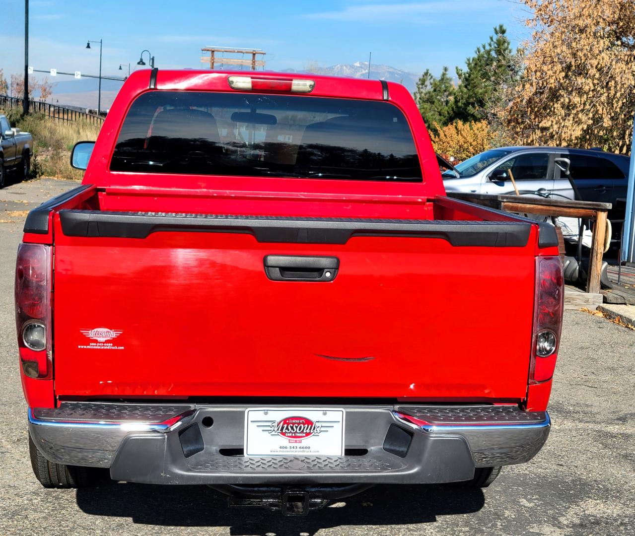 2007 Red /Black Isuzu Truck i-370 Crew Cab LS 4WD (1GGDT13E678) with an 3.7L L5 DOHC 20V engine, 4-Speed Automatic transmission, located at 450 N Russell, Missoula, MT, 59801, (406) 543-6600, 46.874496, -114.017433 - Photo#2