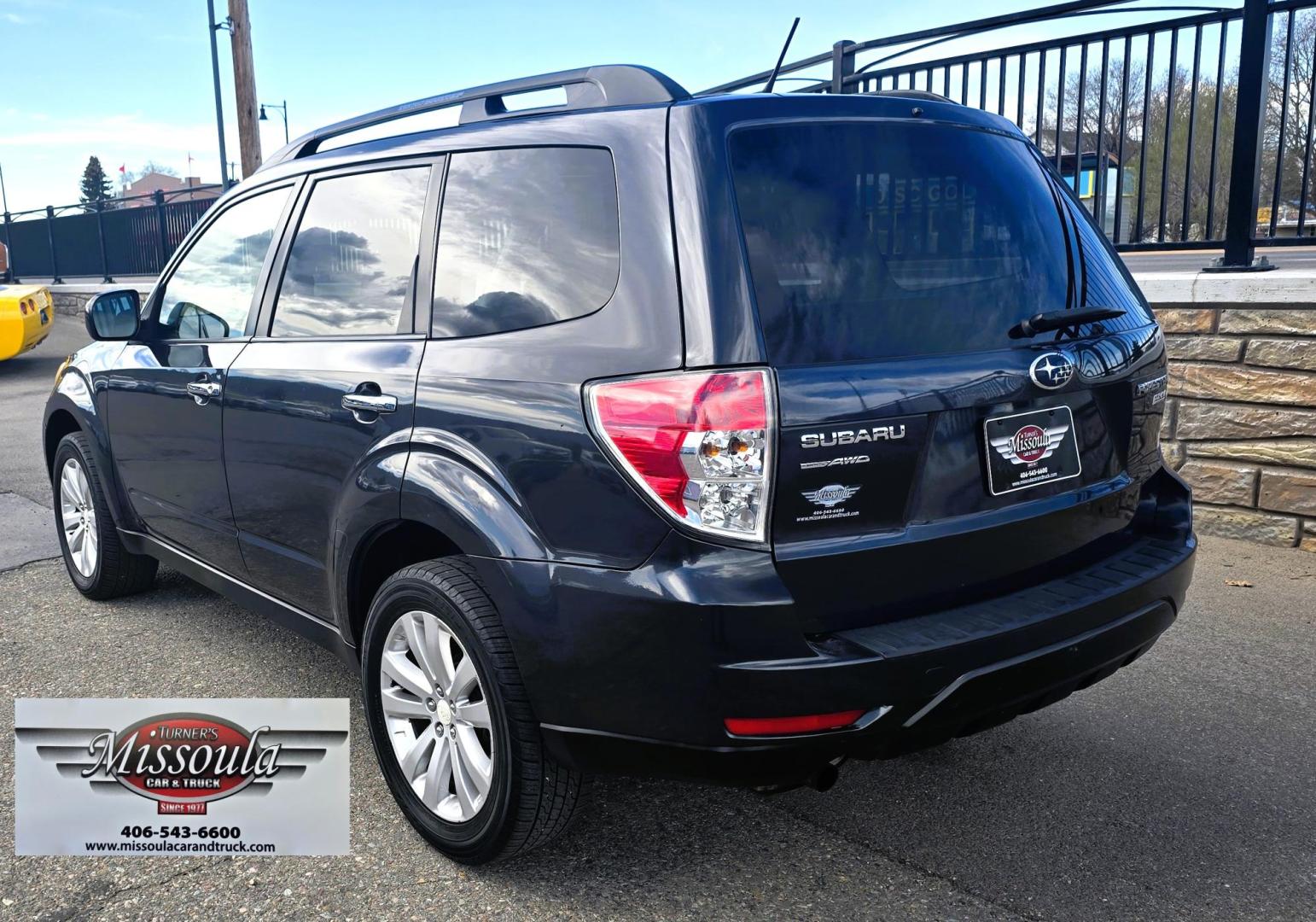 2012 Grey /White Subaru Forester 2.5X Premium (JF2SHADCXCH) with an 2.5L H4 SOHC 16V engine, 4-Speed Automatic transmission, located at 450 N Russell, Missoula, MT, 59801, (406) 543-6600, 46.874496, -114.017433 - Great Miles. Only 95K. Very Clean AWD Forester. 2.4L H4 Engine. Automatic Transmission. Huge Sunroof. Power Drivers Seat. Heated Front Seats. AM FM Bluetooth. Air. Cruise. Tilt. Power Windows and Locks. Rubber is Like New. We Finance through local Credit Unions. We do NOT offer In House (Buy Her - Photo#9
