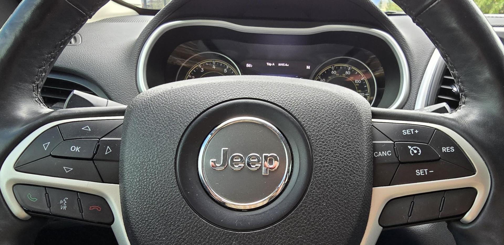 2014 Grey /Black Jeep Cherokee Limited 4WD (1C4PJMDS8EW) with an 3.2L V6 DOHC 24V engine, 9-Speed Automatic transmission, located at 450 N Russell, Missoula, MT, 59801, (406) 543-6600, 46.874496, -114.017433 - Photo#18