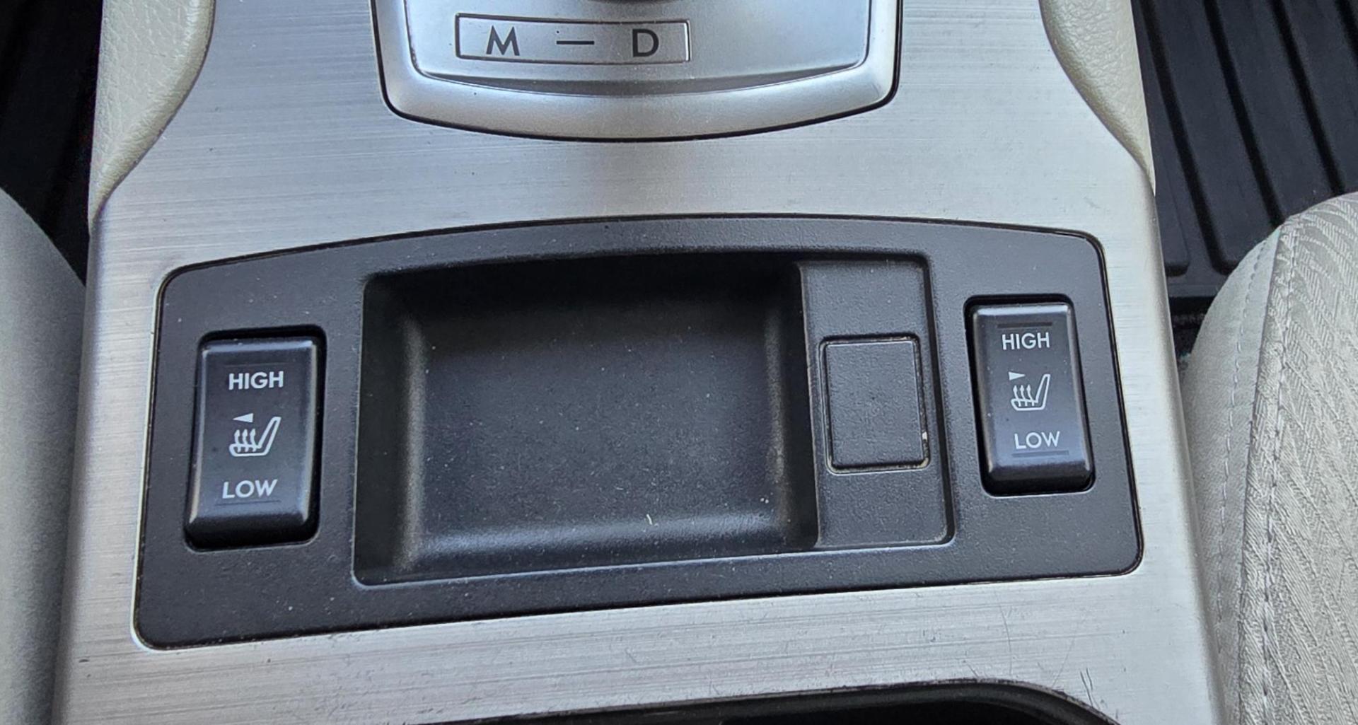 2011 Green /White Subaru Outback 2.5i Premium (4S4BRBFC2B3) with an 2.5L H4 DOHC 16V engine, Continuously Variable Transmisson transmission, located at 450 N Russell, Missoula, MT, 59801, (406) 543-6600, 46.874496, -114.017433 - Photo#12