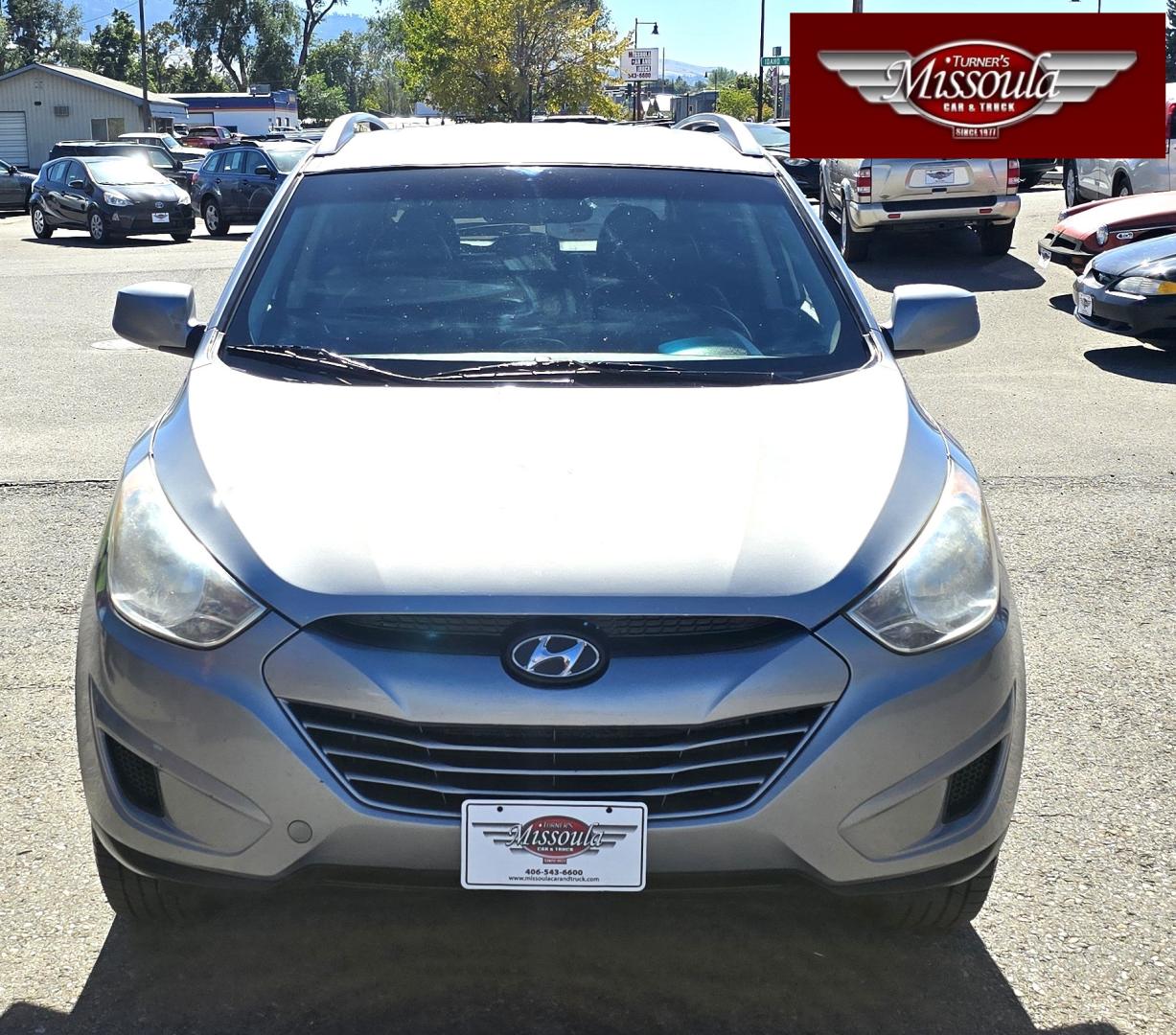 2010 Silver /Black Hyundai Tucson GLS AWD (KM8JUCAC5AU) with an 2.4L L4 DOHC 16V engine, 6-Speed Auto transmission, located at 450 N Russell, Missoula, MT, 59801, (406) 543-6600, 46.874496, -114.017433 - Photo#6
