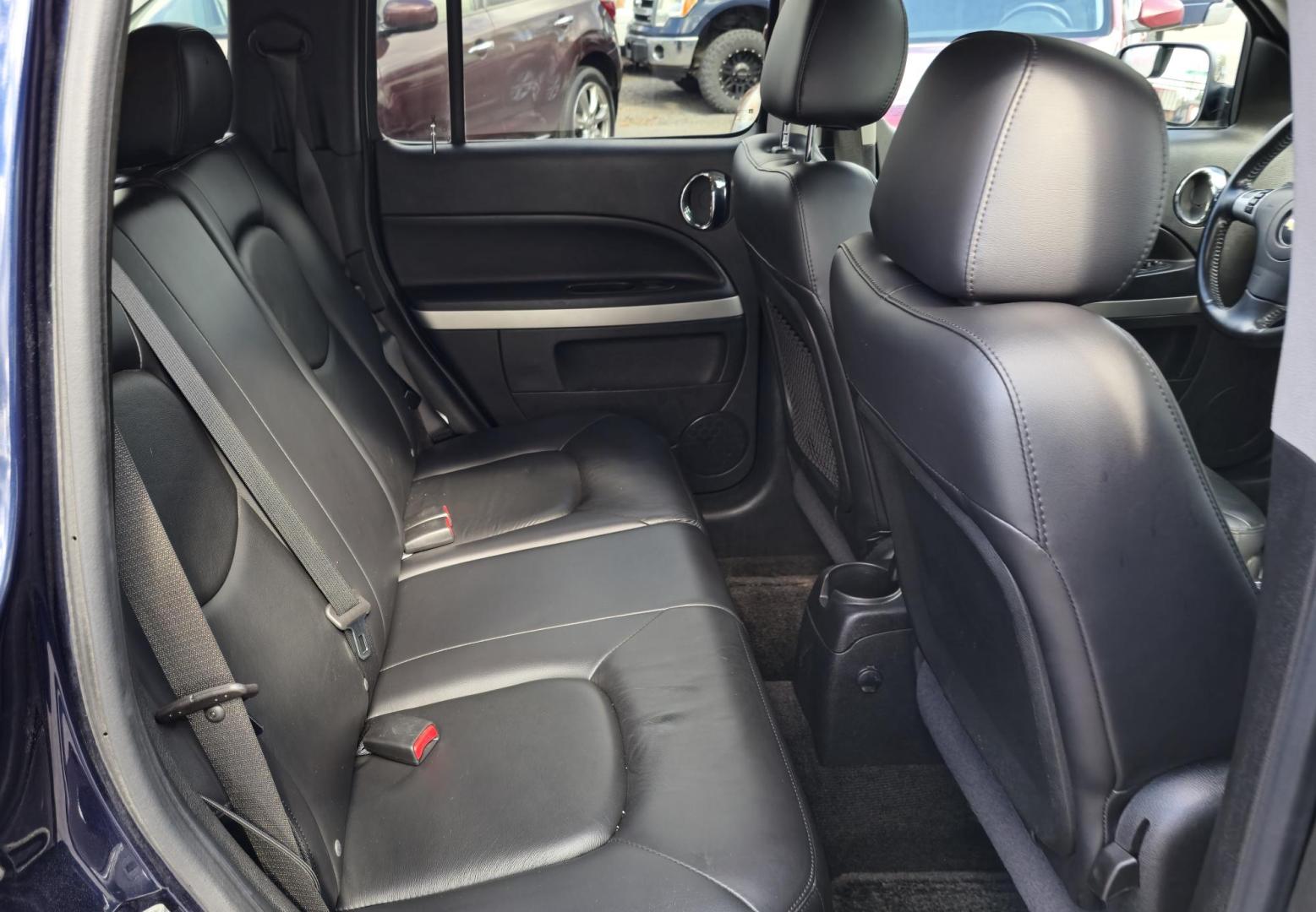 2010 Blue /Black Chevrolet HHR LT1 (3GNBACDV2AS) with an 2.4L L4 DOHC 16V FFV engine, 4-Speed Automatic transmission, located at 450 N Russell, Missoula, MT, 59801, (406) 543-6600, 46.874496, -114.017433 - Photo#9