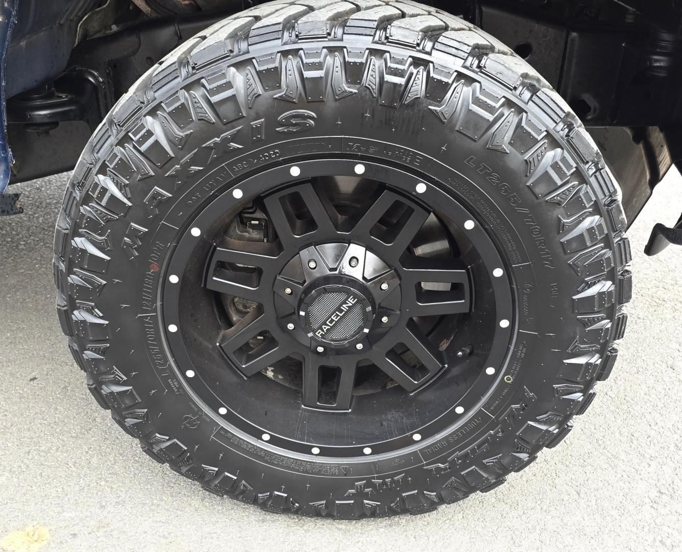 2013 Blue /Black Ford F-150 XLT SuperCrew 6.5-ft. Bed 4WD (1FTFW1EF1DK) with an 5.0L V8 engine, 6-Speed Automatic transmission, located at 450 N Russell, Missoula, MT, 59801, (406) 543-6600, 46.874496, -114.017433 - Don't let the miles scare you. This truck runs amazing. 4WD. 5.0 V8 Engine. Automatic Transmission. Air. Cruise. Tilt. Power Windows and Locks. Backup Camera. AM FM XM. Bluetooth for Audio and Phone. Nice custom Wheels. Tonneau Cover. Clean Carfax and Title. Financing is NOT Available on this V - Photo#8