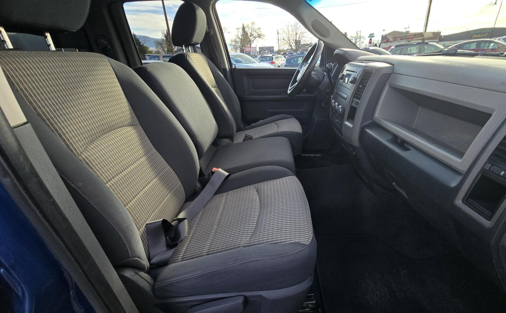 2010 Blue /Black Dodge Ram 1500 Laramie Quad Cab 4WD (1D7RV1GP2AS) with an 4.7L V8 SOHC 16V FFV engine, 5-Speed Automatic transmission, located at 450 N Russell, Missoula, MT, 59801, (406) 543-6600, 46.874496, -114.017433 - Don't let the miles scare you. This Truck runs amazing!! 4 Wheel Drive. Automatic Transmission. 4.7L V8 Engine. Nice matching topper. Air. Cruise. Tilt. Power Windows and Locks. Towing. Because of the miles, Financing is NOT Available. - Photo#9