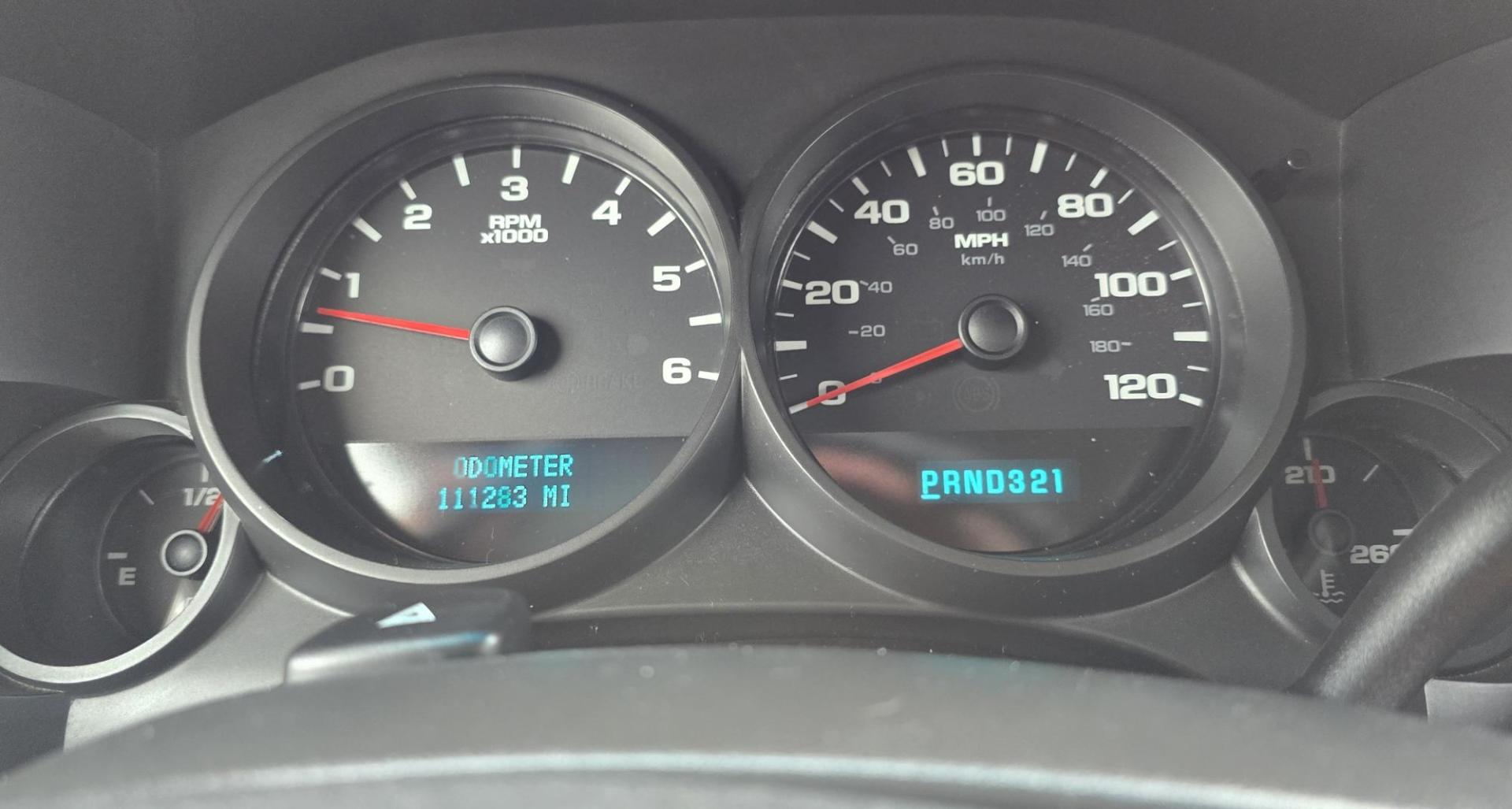 2007 Black /Black Chevrolet Silverado 1500 LT1 2WD (1GCEC14C67Z) with an 4.8L V8 OHV 16V engine, 4-Speed Automatic Overdrive transmission, located at 450 N Russell, Missoula, MT, 59801, (406) 543-6600, 46.874496, -114.017433 - Cute Shorty Chevy with Nice Matching Carpeted Topper. 2 Wheel Drive. 4.8L V8 Engine. Air Conditioning. Tilt. AM FM CD Player. Chrome Grill Guard. Running Boards. - Photo#10