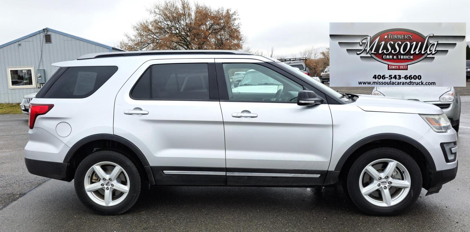 2016 Silver /Black Ford Explorer XLT 4WD (1FM5K8D85GG) with an 3.5L V6 DOHC 24V engine, 6-Speed Automatic transmission, located at 450 N Russell, Missoula, MT, 59801, (406) 543-6600, 46.874496, -114.017433 - Photo#2