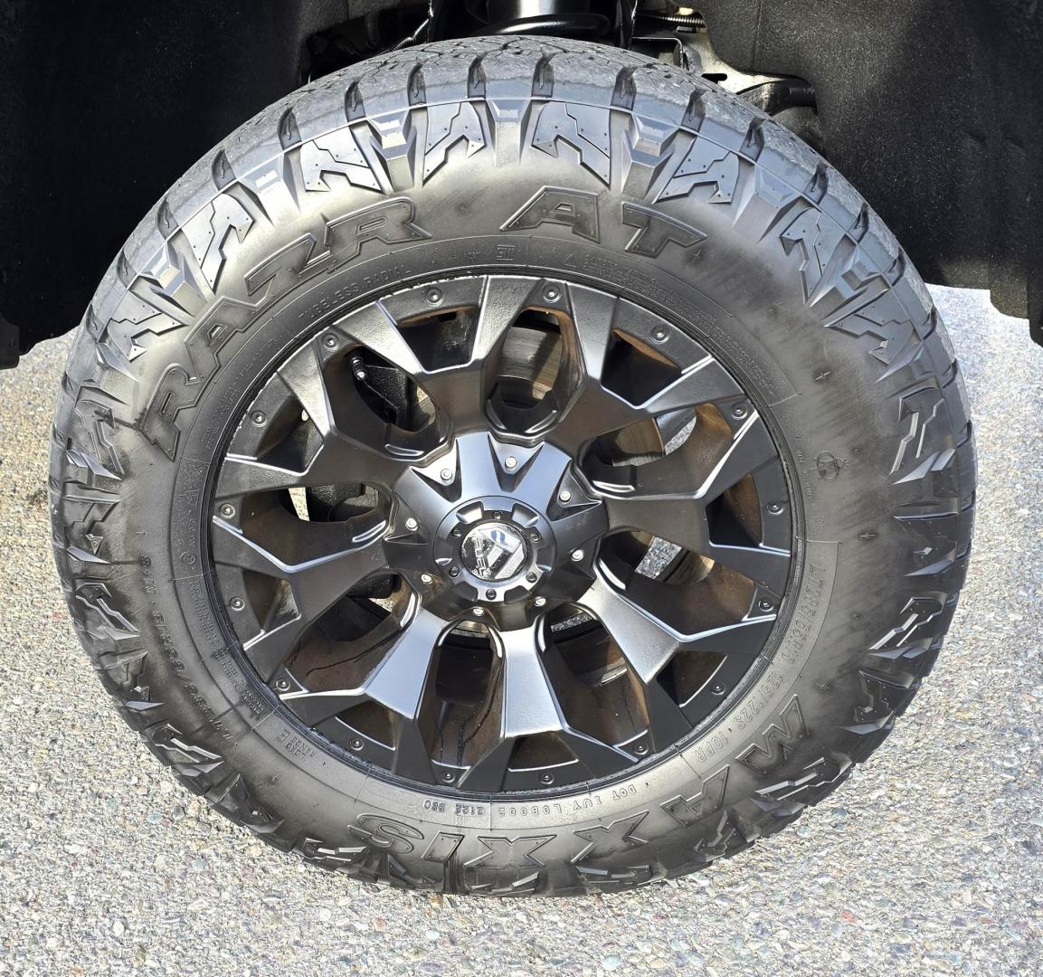2016 Maroon /Black Chevrolet Silverado 1500 LT Crew Cab 4WD (3GCUKREC2GG) with an 5.3L V8 OHV 16V engine, 6A transmission, located at 450 N Russell, Missoula, MT, 59801, (406) 543-6600, 46.874496, -114.017433 - Great looking 4WD Chevy. 5.3L V8. Automatic. Air. Cruise. Tilt. Bluetooth Audio and Phone. OnStar Navigation. Power Windows and Locks. Remote Started. Heated Seats. Nice custom wheels. - Photo#8