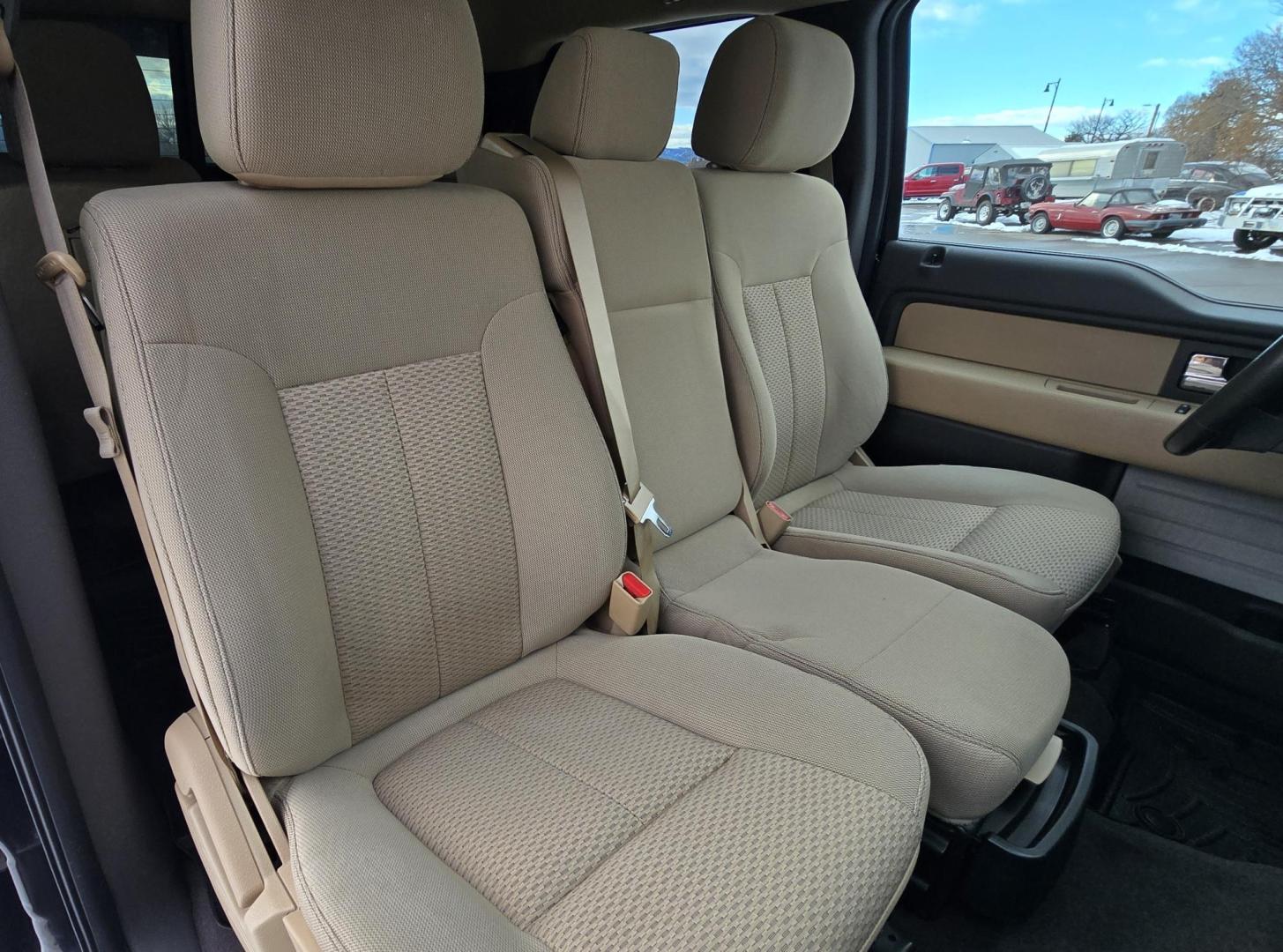 2013 Brown /Tan Ford F-150 XLT SuperCrew 5.5-ft. Bed 4WD (1FTFW1ET8DF) with an 3.5L V6 TURBO engine, 6-Speed Automatic transmission, located at 450 N Russell, Missoula, MT, 59801, (406) 543-6600, 46.874496, -114.017433 - Beautiful Kodiak Brown Ford F150 XLT 4WD. 3.5L Eco V6. Matching Topper. Running Boards, Grill Guard. Air. Cruise. Tilt. Bluetooth. AM FM XM. Backup Camera. Super Clean. - Photo#11