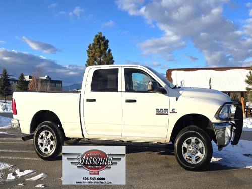 2018 RAM 3500 Crew Cab 4WD 6.7L Cummins One Owner