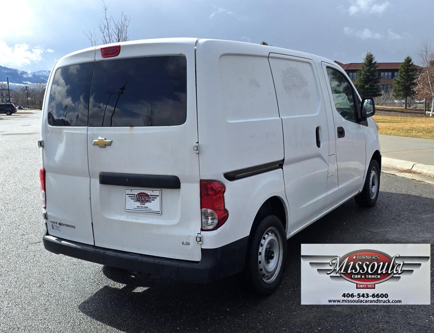 2017 White /Black Chevrolet City Express LS (3N63M0YN6HK) with an 2.0L L4 DOHC 16V engine, CVT transmission, located at 450 N Russell, Missoula, MT, 59801, (406) 543-6600, 46.874496, -114.017433 - Clean One Owner Express Van with only 83K Miles. 2.0L H4 Engine. Automatic Transmission. Air. Cruise. Tilt. AM FM Cd Player. Excellent Condition. Has some very light ghost prints front the previous owner's business decals. Would be great for a delivery service or a small contractor. - Photo#7