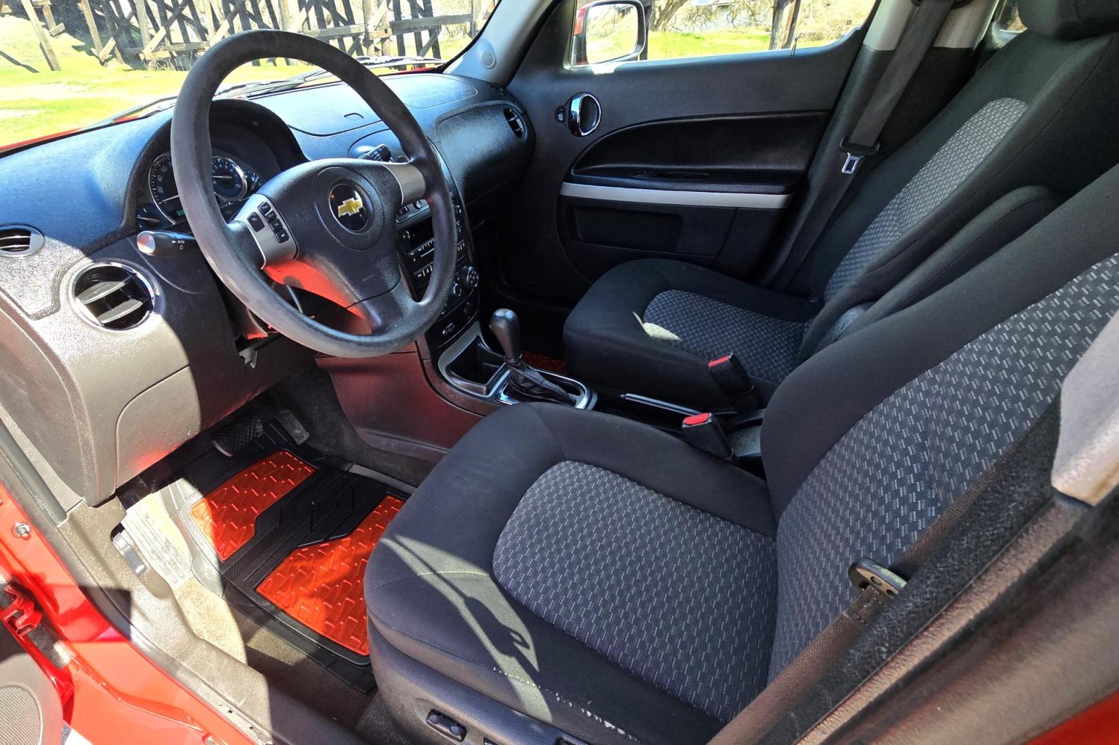 2011 Red /Black Chevrolet HHR 1LT (3GNBABFW1BS) with an 2.2L L4 DOHC 16V FFV engine, 4-Speed Automatic transmission, located at 450 N Russell, Missoula, MT, 59801, (406) 543-6600, 46.874496, -114.017433 - Beautiful HHR that Runs Amazing. FWD. 2.2L I4 Engine. Automatic Transmission. Air. Cruise. Tilt. Power Windows and Locks. Power Drivers Seat. Even has a hitch on the back fro light towing. Because of a mileage discrepancy the Title has been Branded (Not Salvage) so financing is not available fro - Photo#8