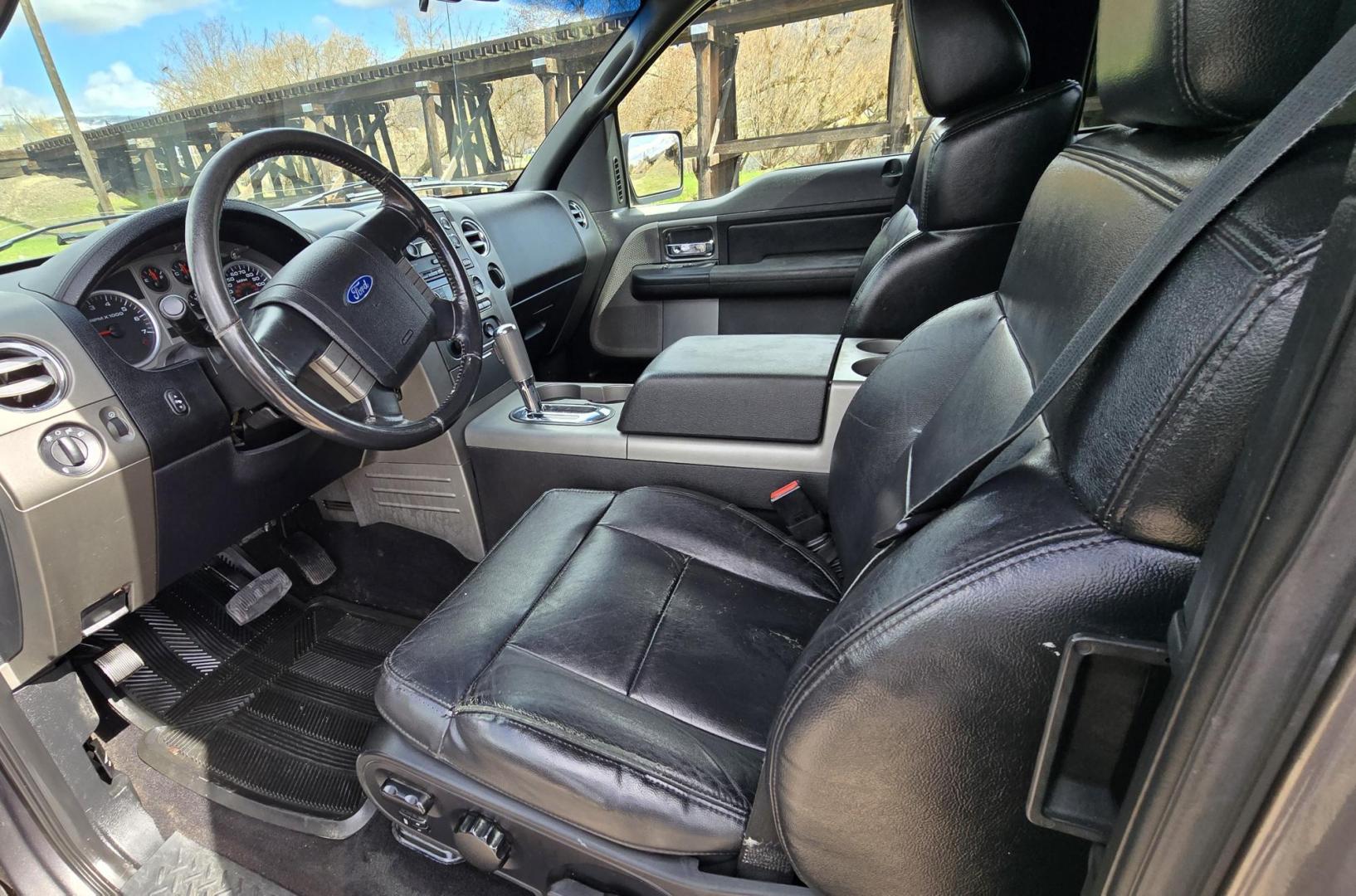 2008 Grey /Gray Ford F-150 FX4 SuperCab (1FTPX14V68F) with an 5.4L V8 SOHC 24V FFV engine, 4-Speed Automatic Overdrive transmission, located at 450 N Russell, Missoula, MT, 59801, (406) 543-6600, 46.874496, -114.017433 - 4 Wheel Drive. 5.4L V8 Engine. Automatic Transmission. Air. Cruise. Tilt. Power Windows and Locks. Very Clean. Heated Seats. AM FM XM CD Player. Towing. - Photo#5