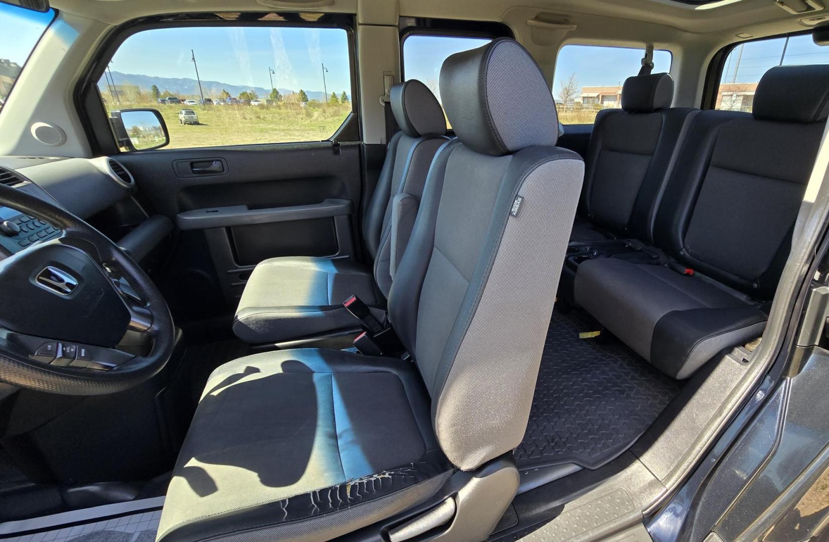 2006 Black /Black Honda Element EX-P 4WD AT (5J6YH28776L) with an 2.4L L4 DOHC 16V engine, 4-Speed Automatic Overdrive transmission, located at 450 N Russell, Missoula, MT, 59801, (406) 543-6600, 46.874496, -114.017433 - Hard to Find AWD Element. 2.4L I4 Engine. Automatic Transmission. Air. Cruise. Tilt. Sunroof. AM FM XM CD Player. Michelin Tires. Has a dent in the left rear door. - Photo#13