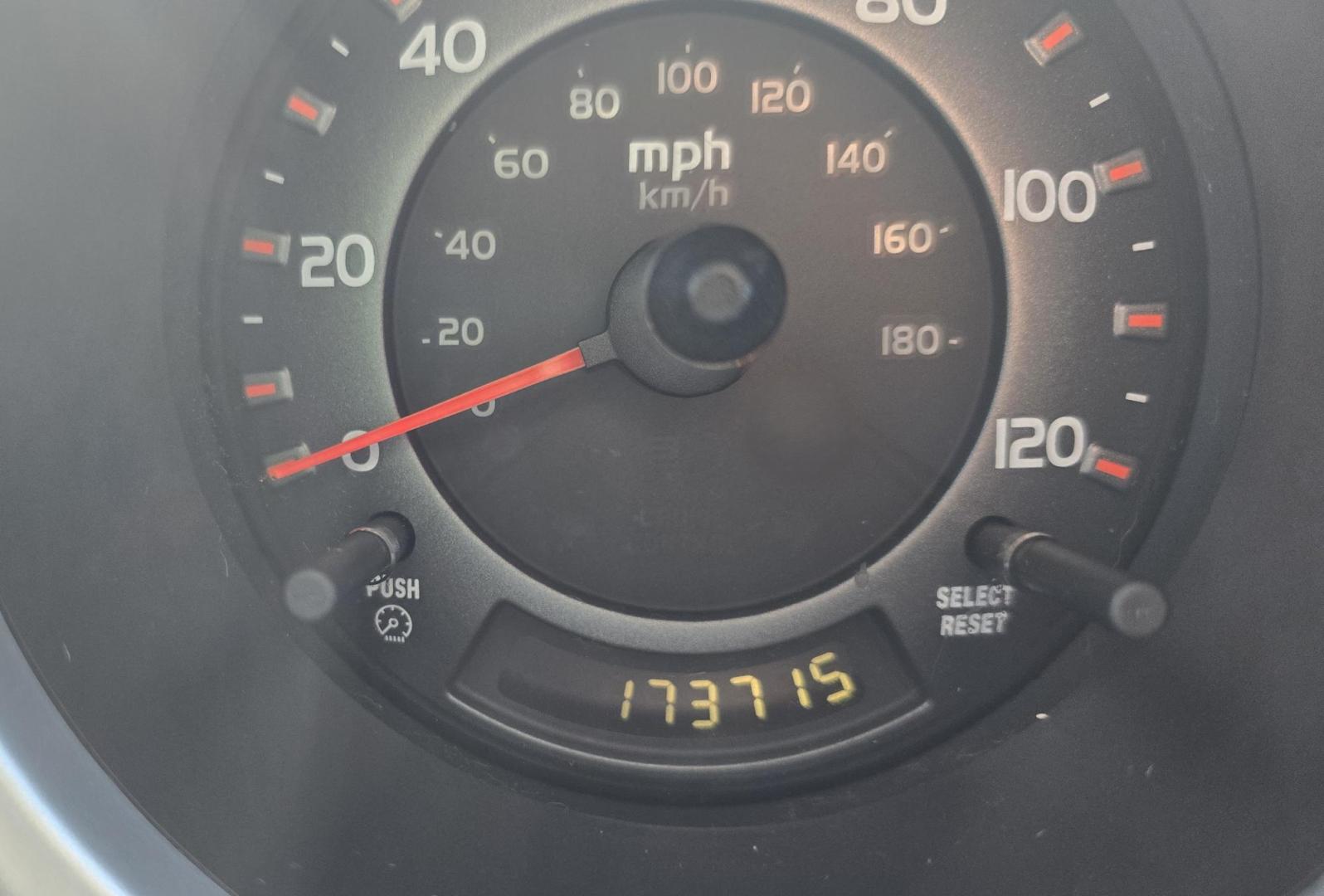 2006 Black /Black Honda Element EX-P 4WD AT (5J6YH28776L) with an 2.4L L4 DOHC 16V engine, 4-Speed Automatic Overdrive transmission, located at 450 N Russell, Missoula, MT, 59801, (406) 543-6600, 46.874496, -114.017433 - Hard to Find AWD Element. 2.4L I4 Engine. Automatic Transmission. Air. Cruise. Tilt. Sunroof. AM FM XM CD Player. Michelin Tires. Has a dent in the left rear door. - Photo#14