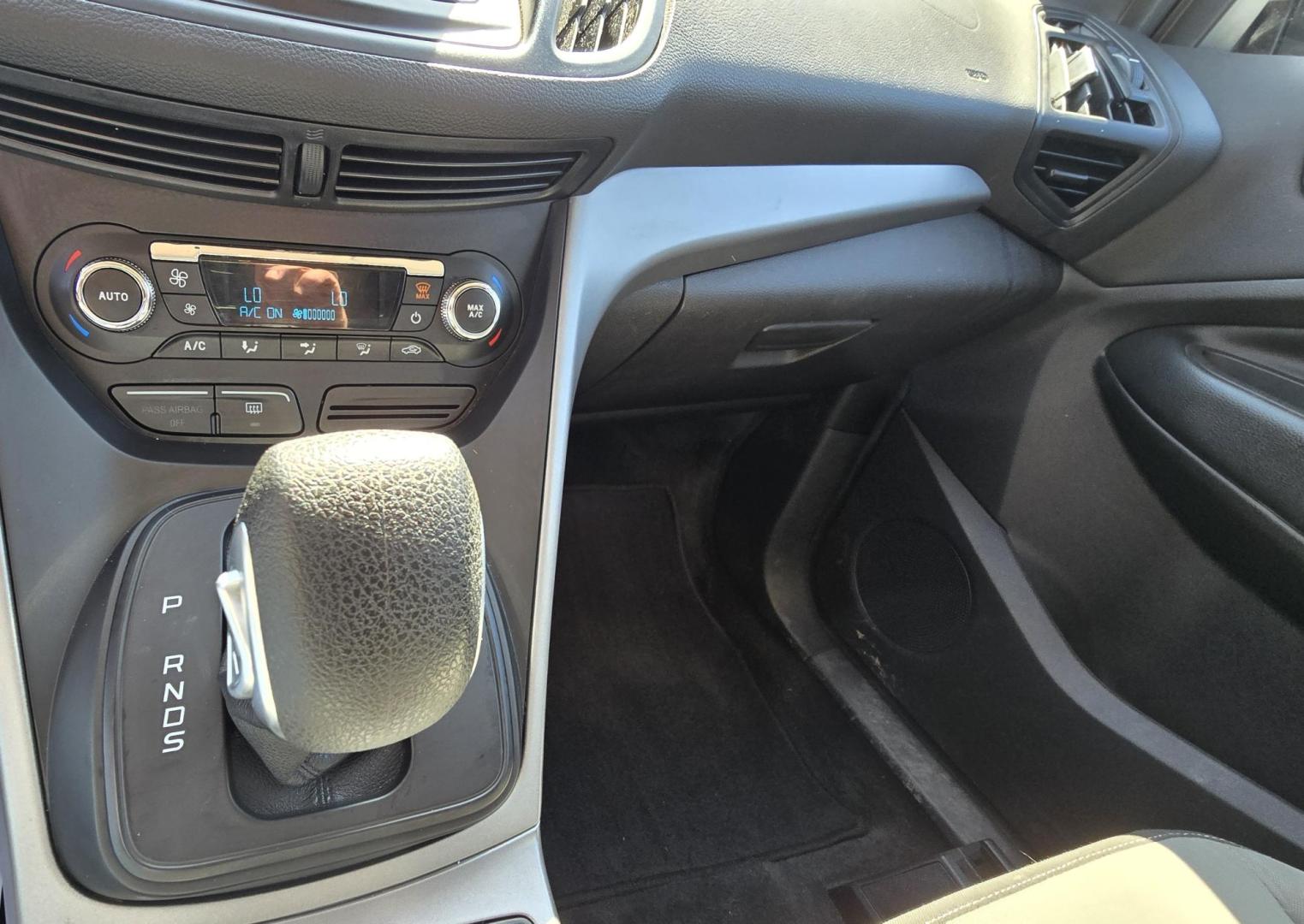 2014 Orange /Gray Ford Escape SE 4WD (1FMCU9G94EU) with an 2.0L L4 DOHC 16V engine, 6-Speed Automatic transmission, located at 450 N Russell, Missoula, MT, 59801, (406) 543-6600, 46.874496, -114.017433 - Beautiful Ford Escape. AWD. Official Color is Sunset Metallic. 2.0L I4 Engine. Automatic Transmission. Air. Cruise. Tilt. Bluetooth Audio and Phone. Backup Camera. Power Windows and Locks. AM FM SAT CD Player. Roof Rack. Towing. - Photo#17