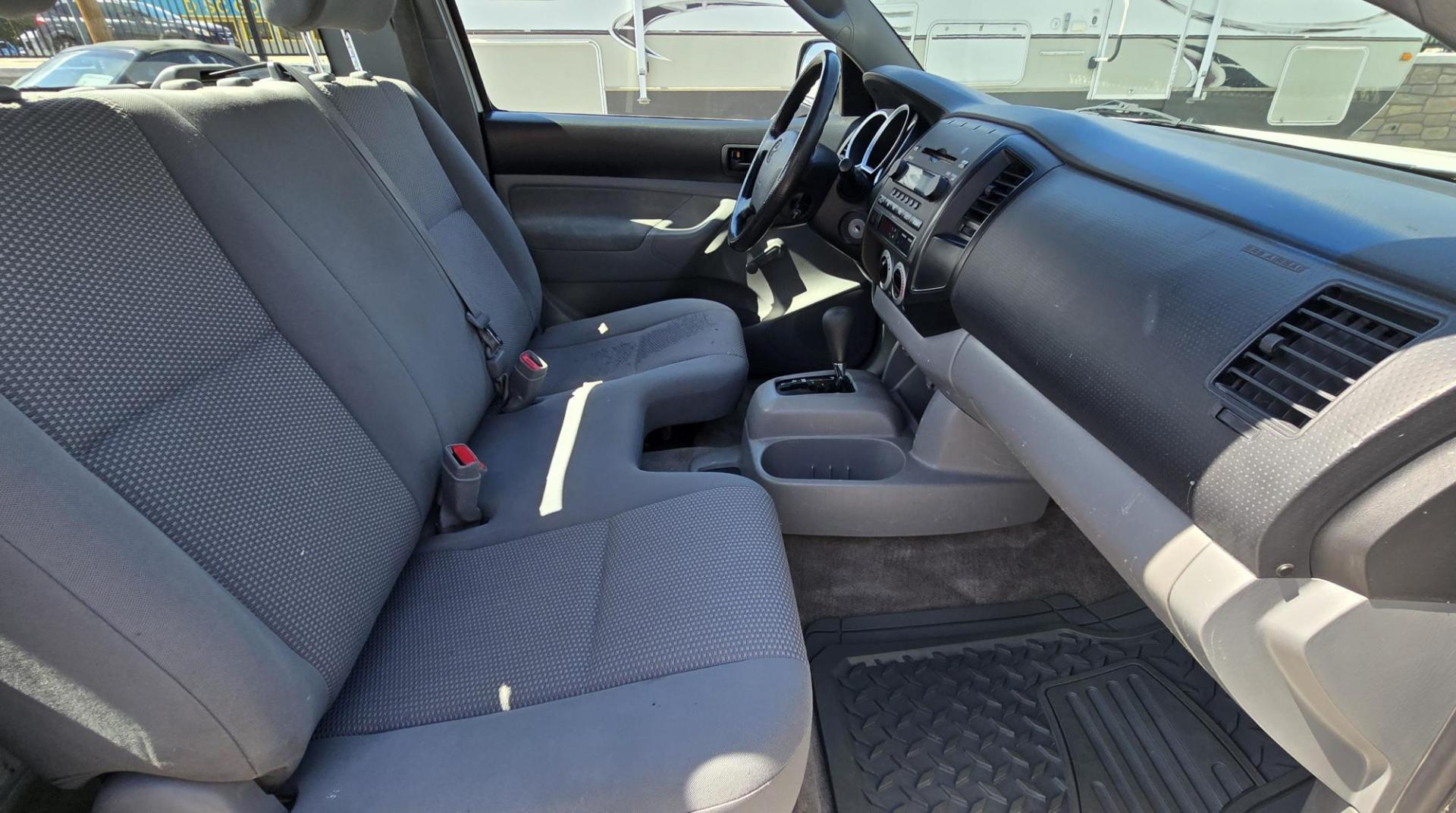 2008 White /Black Toyota Tacoma Regular Cab 2WD (5TENX22N98Z) with an 2.7L L4 DOHC 16V engine, Automatic transmission, located at 450 N Russell, Missoula, MT, 59801, (406) 543-6600, 46.874496, -114.017433 - Excellent Running 2WD Tundra. Only 38,000 Miles. 2.7L I4 Engine. Automatic Transmission. Air Conditioning. AM FM CD Player. Great Fuel Economy. Does have a Salvage Title so financing is Not Available. - Photo#10