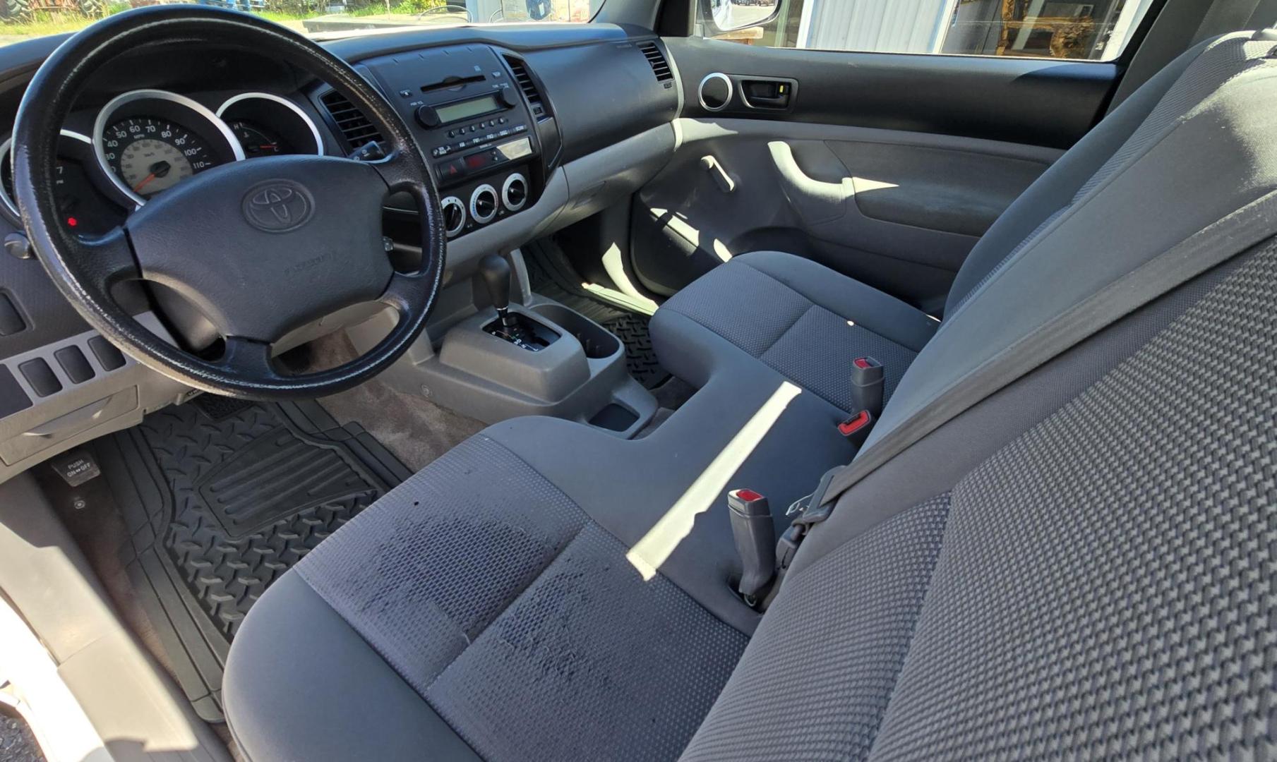 2008 White /Black Toyota Tacoma Regular Cab 2WD (5TENX22N98Z) with an 2.7L L4 DOHC 16V engine, Automatic transmission, located at 450 N Russell, Missoula, MT, 59801, (406) 543-6600, 46.874496, -114.017433 - Excellent Running 2WD Tundra. Only 38,000 Miles. 2.7L I4 Engine. Automatic Transmission. Air Conditioning. AM FM CD Player. Great Fuel Economy. Does have a Salvage Title so financing is Not Available. - Photo#11