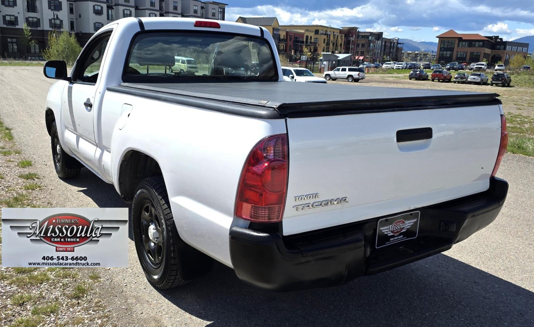 2008 White /Black Toyota Tacoma Regular Cab 2WD (5TENX22N98Z) with an 2.7L L4 DOHC 16V engine, Automatic transmission, located at 450 N Russell, Missoula, MT, 59801, (406) 543-6600, 46.874496, -114.017433 - Excellent Running 2WD Tundra. Only 38,000 Miles. 2.7L I4 Engine. Automatic Transmission. Air Conditioning. AM FM CD Player. Great Fuel Economy. Does have a Salvage Title so financing is Not Available. - Photo#3