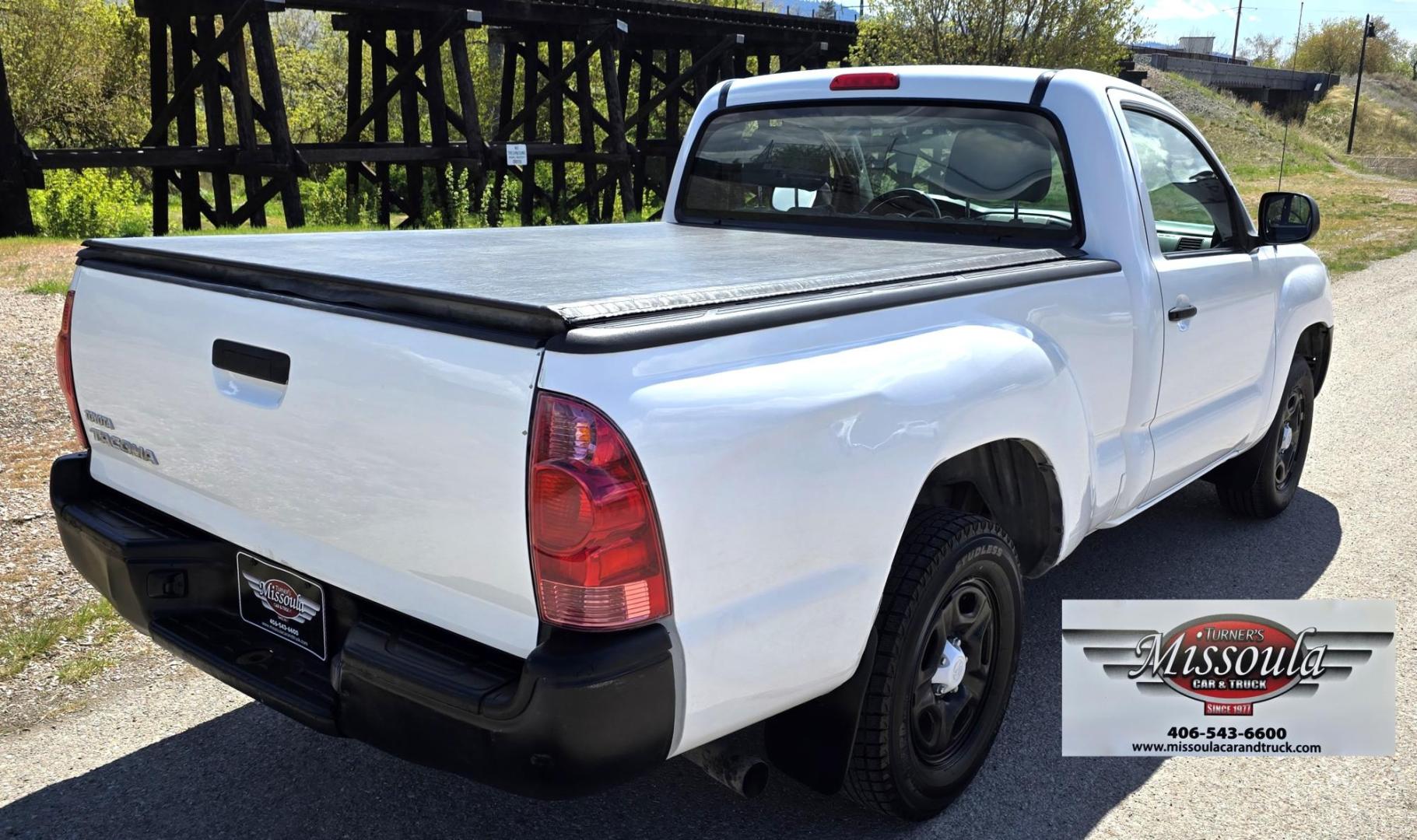 2008 White /Black Toyota Tacoma Regular Cab 2WD (5TENX22N98Z) with an 2.7L L4 DOHC 16V engine, Automatic transmission, located at 450 N Russell, Missoula, MT, 59801, (406) 543-6600, 46.874496, -114.017433 - Excellent Running 2WD Tundra. Only 38,000 Miles. 2.7L I4 Engine. Automatic Transmission. Air Conditioning. AM FM CD Player. Great Fuel Economy. Does have a Salvage Title so financing is Not Available. - Photo#4