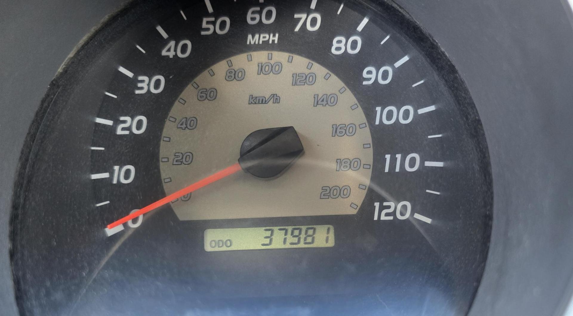 2008 White /Black Toyota Tacoma Regular Cab 2WD (5TENX22N98Z) with an 2.7L L4 DOHC 16V engine, Automatic transmission, located at 450 N Russell, Missoula, MT, 59801, (406) 543-6600, 46.874496, -114.017433 - Excellent Running 2WD Tundra. Only 38,000 Miles. 2.7L I4 Engine. Automatic Transmission. Air Conditioning. AM FM CD Player. Great Fuel Economy. Does have a Salvage Title so financing is Not Available. - Photo#9