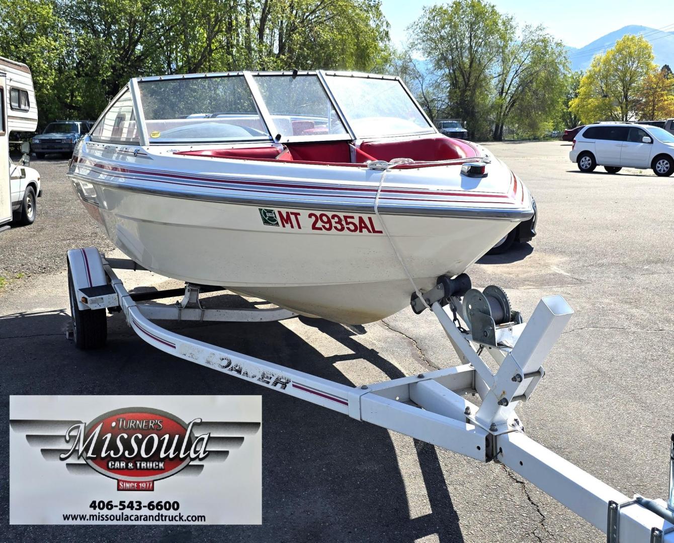 1992 Red /Red Glastron G1700 G1700 with an MerCruiser 4.3L V6 engine, located at 450 N Russell, Missoula, MT, 59801, (406) 543-6600, 46.874496, -114.017433 - You will be hard pressed to find another used Boat in this Condition. Pristine. Paint is near perfect. Upholstery is Excellent. Boat has been stored under two covers. Motor is a 4.3L V6 MerCruiser that runs well. EZ Load Trailer is also in great condition. Financing is Not Available through our - Photo#4