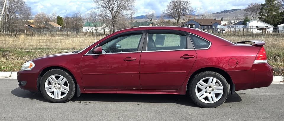 photo of 2010 Chevrolet Impala LT