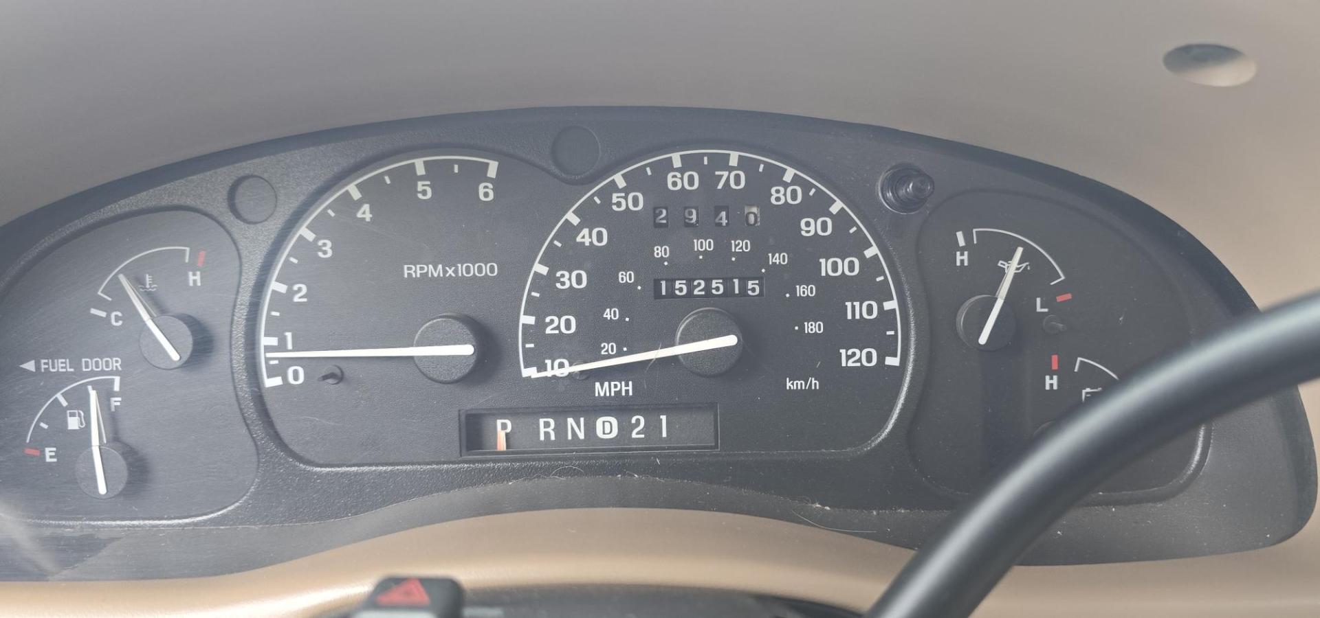 2002 Green /Black Ford Ranger Edge Plus SuperCab 4WD (1FTZR45E92P) with an 4.0L V6 SOHC 12V engine, 5-Speed Automatic Overdrive transmission, located at 450 N Russell, Missoula, MT, 59801, (406) 543-6600, 46.874496, -114.017433 - Hard to come by smaller 4WD Truck. 4.0L V6 Engine. Automatic Transmission. Nice Matching Topper. Air. Cruise. Tilt. Power Windows and Locks. AM FM CD Player. Towing. Running Board. Engine is Strong and Body is Straight. Paint has a few blemishes. Because of the age, financing is not available th - Photo#16