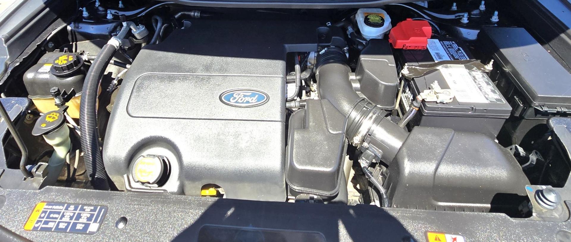 2014 Grey /White Ford Explorer XLT 4WD (1FM5K8D87EG) with an 3.5L V6 DOHC 24V engine, 6-Speed Automatic transmission, located at 450 N Russell, Missoula, MT, 59801, (406) 543-6600, 46.874496, -114.017433 - Sexy AWD SUV. 3.5L V6 Engine. Dual Sunroofs. 3rd Row Seating. Leather Heated Seats, Power Front Seats. Power Liftgate. Towing. Navigation. AM FM Sat CD. Bluetooth Audio and Phone. Backup Camera. DVD Headrests, Dual Climate Control. Blind Spot Monitor. - Photo#23