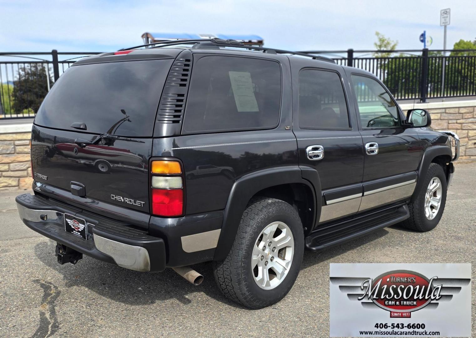 2005 Grey /Gray Chevrolet Tahoe 4WD (1GNEK13T55J) with an 5.3L V8 OHV 16V engine, 4-Speed Automatic Overdrive transmission, located at 450 N Russell, Missoula, MT, 59801, (406) 543-6600, 46.874496, -114.017433 - Photo#6