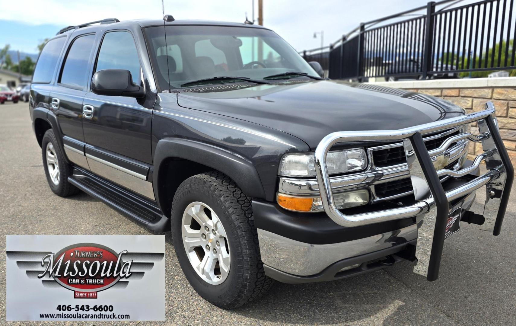2005 Grey /Gray Chevrolet Tahoe 4WD (1GNEK13T55J) with an 5.3L V8 OHV 16V engine, 4-Speed Automatic Overdrive transmission, located at 450 N Russell, Missoula, MT, 59801, (406) 543-6600, 46.874496, -114.017433 - Photo#8