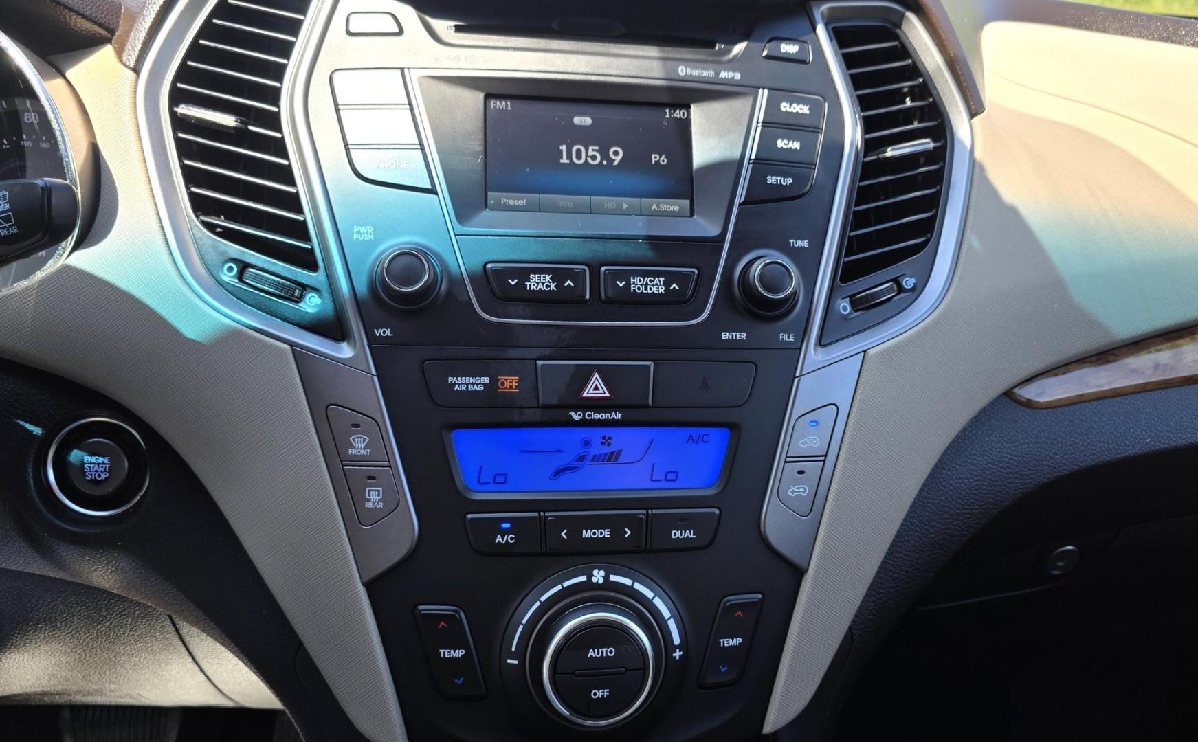 2013 White /Gray Hyundai Santa Fe Sport 2.0 AWD (5XYZUDLAXDG) with an 2.0L L4 DOHC 16V engine, 6-Speed Automatic transmission, located at 450 N Russell, Missoula, MT, 59801, (406) 543-6600, 46.874496, -114.017433 - Clean AWD SUV. 2.0L I4 Engine. Air. Cruise. Tilt. Bluetooth Audio and Phone. Power Drivers Seat. Heated Front Seats. - Photo#9