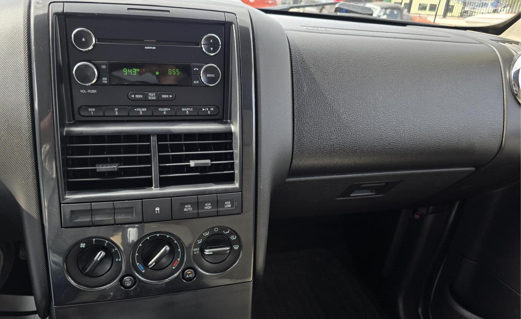 2008 Silver /Gray Ford Explorer XLT 4.0L 4WD (1FMEU73E48U) with an 4.0L V6 SOHC 16V engine, 5-Speed Automatic Overdrive transmission, located at 450 N Russell, Missoula, MT, 59801, (406) 543-6600, 46.874496, -114.017433 - Very Straight 08 Explorer with only 96K Miles. 4WD. 4.0L V6 Engine. 3rd Row Seating. Power Sunroof. Air. Cruise Tilt. Power Windows and Locks. Power Drivers Seat. Running Boards. Set up for Towing. Clean Title and Carfax. We Finance through local Credit Unions. We do NOT offer In House (Buy Her - Photo#10