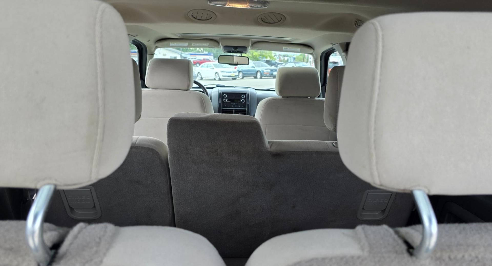 2008 Silver /Gray Ford Explorer XLT 4.0L 4WD (1FMEU73E48U) with an 4.0L V6 SOHC 16V engine, 5-Speed Automatic Overdrive transmission, located at 450 N Russell, Missoula, MT, 59801, (406) 543-6600, 46.874496, -114.017433 - Very Straight 08 Explorer with only 96K Miles. 4WD. 4.0L V6 Engine. 3rd Row Seating. Power Sunroof. Air. Cruise Tilt. Power Windows and Locks. Power Drivers Seat. Running Boards. Set up for Towing. Clean Title and Carfax. We Finance through local Credit Unions. We do NOT offer In House (Buy Her - Photo#21