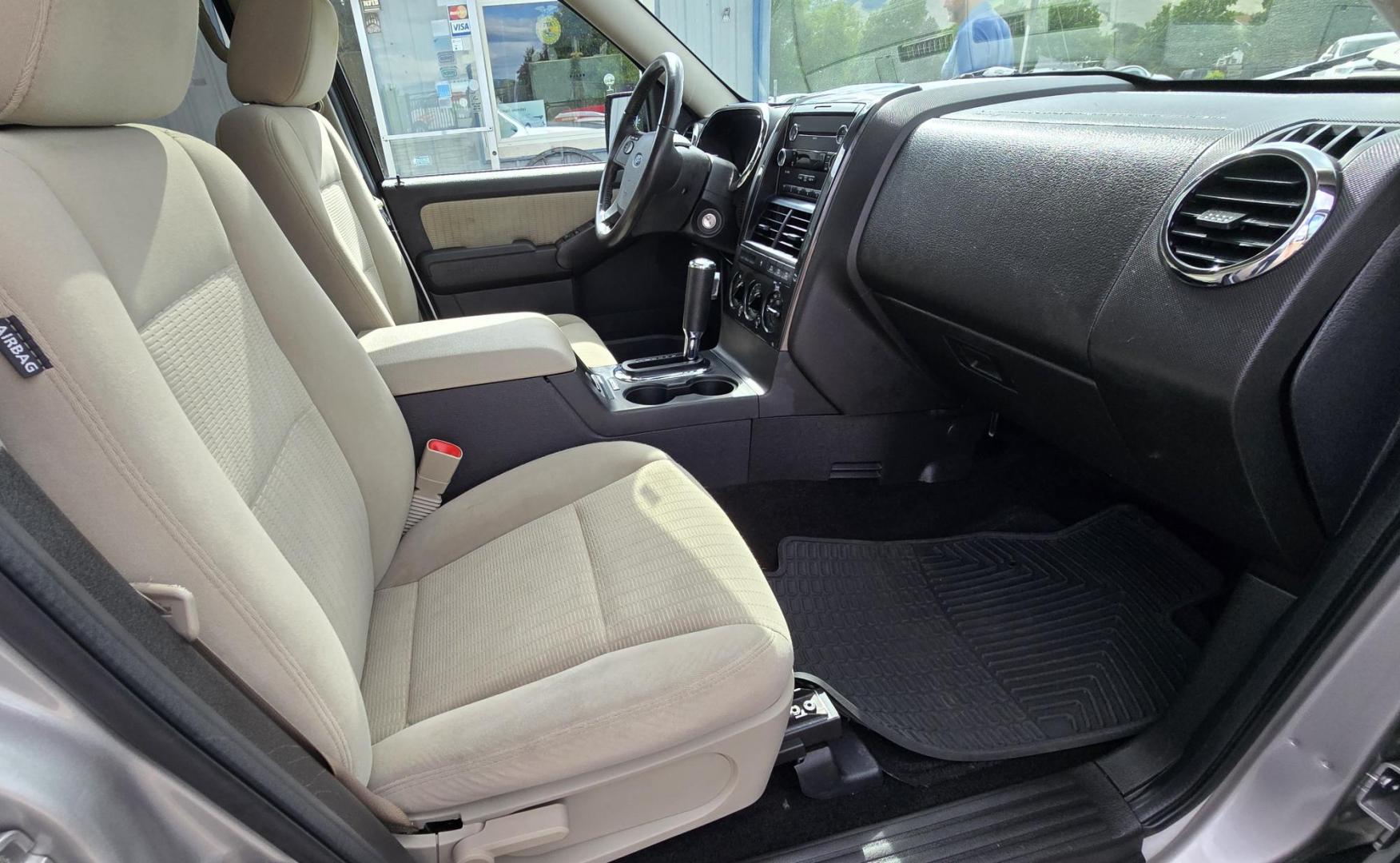 2008 Silver /Gray Ford Explorer XLT 4.0L 4WD (1FMEU73E48U) with an 4.0L V6 SOHC 16V engine, 5-Speed Automatic Overdrive transmission, located at 450 N Russell, Missoula, MT, 59801, (406) 543-6600, 46.874496, -114.017433 - Very Straight 08 Explorer with only 96K Miles. 4WD. 4.0L V6 Engine. 3rd Row Seating. Power Sunroof. Air. Cruise Tilt. Power Windows and Locks. Power Drivers Seat. Running Boards. Set up for Towing. Clean Title and Carfax. We Finance through local Credit Unions. We do NOT offer In House (Buy Her - Photo#22