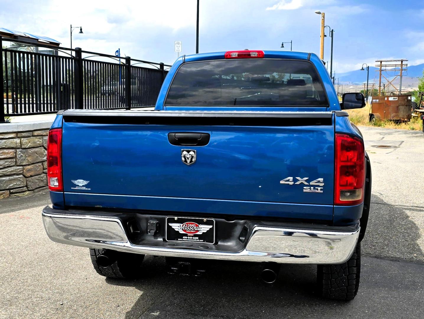 2006 Blue /Gray Dodge Ram 1500 SLT Quad Cab 4WD (1D7HU18246S) with an 5.7L V8 OHV 16V engine, 5-Speed Automatic Overdrive transmission, located at 450 N Russell, Missoula, MT, 59801, (406) 543-6600, 46.874496, -114.017433 - Beautiful 4WD Dodge with 5.7L Hemi. Automatic Transmission. Air. Cruise. Tilt. Hefty Grill Guard. AM FM CD Player. Power Drivers Seat. Power Windows and Locks. Towing. Nice Wheels and Tires. We Finance through local Credit Unions. We do NOT offer In House (Buy Here Pay Here) Financing. - Photo#3