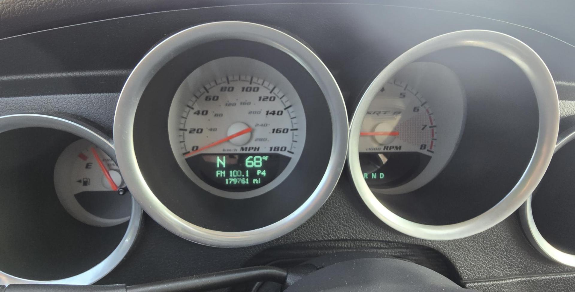 2006 Silver /Black Dodge Magnum SRT-8 (2D4GV77336H) with an 6.1L V8 OHV 16V engine, 5-Speed Automatic Overdrive transmission, located at 450 N Russell, Missoula, MT, 59801, (406) 543-6600, 46.874496, -114.017433 - A Modern Muscle Car with tons of Power. 6.1L Hemi V8 Engine with an impressive 432 Horse Power. . Automatic Transmission. RWD. Power Sunroof. AM FM XM CD Player. Power Windows and Locks. Power Heated Front Seats. We Finance through local Credit Unions. We do NOT offer In House (Buy Here Pay Here - Photo#19